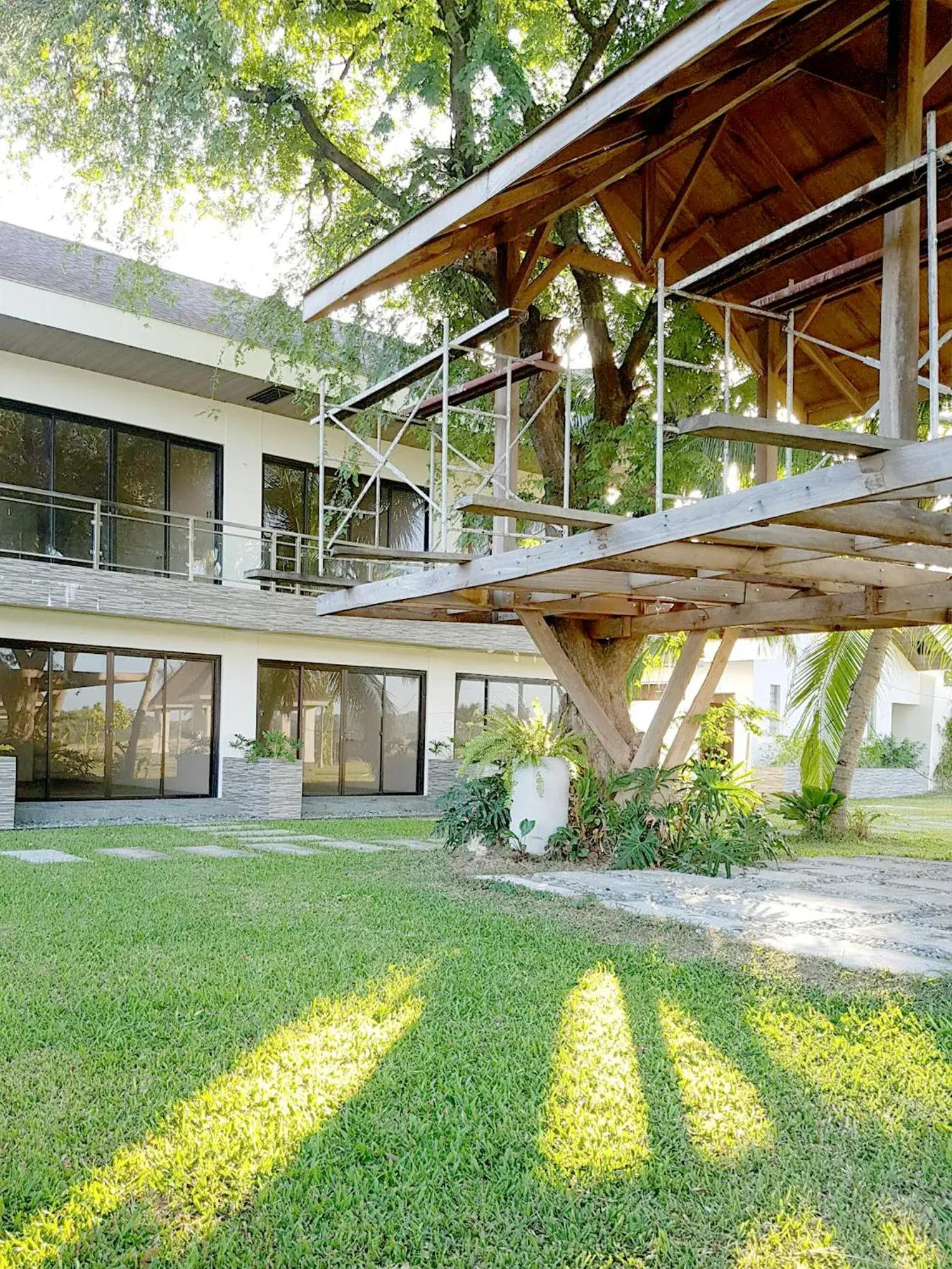 Property building in El Pueblo De Hermano by Cocotel Property building in El Pueblo De Hermano by Cocotel