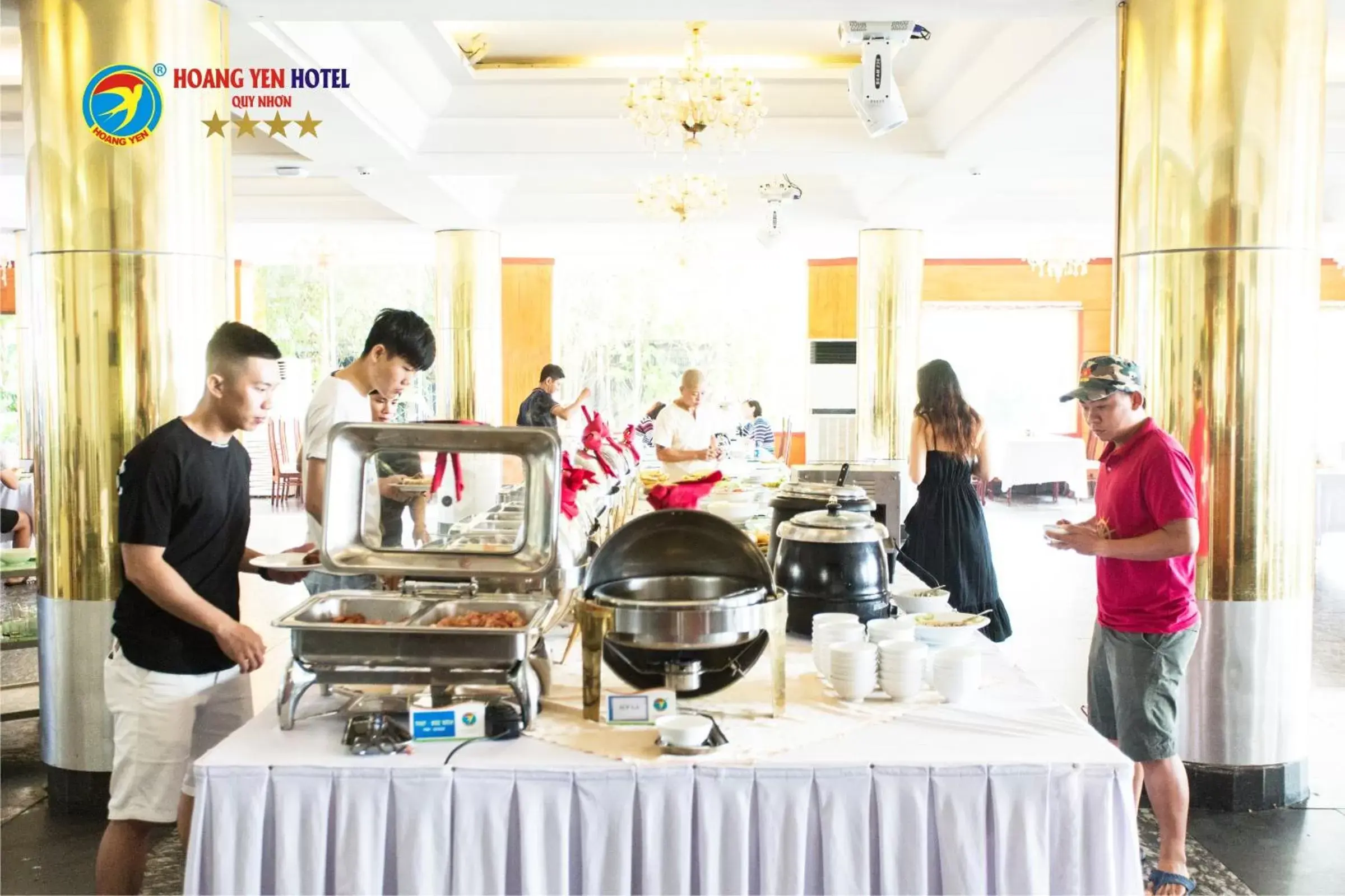 Restaurant/Places to Eat in Hoang Yen Hotel