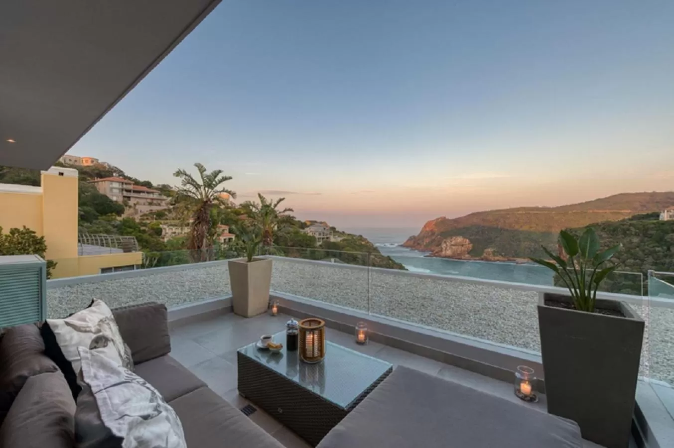 Balcony/Terrace in Crown on the Heads