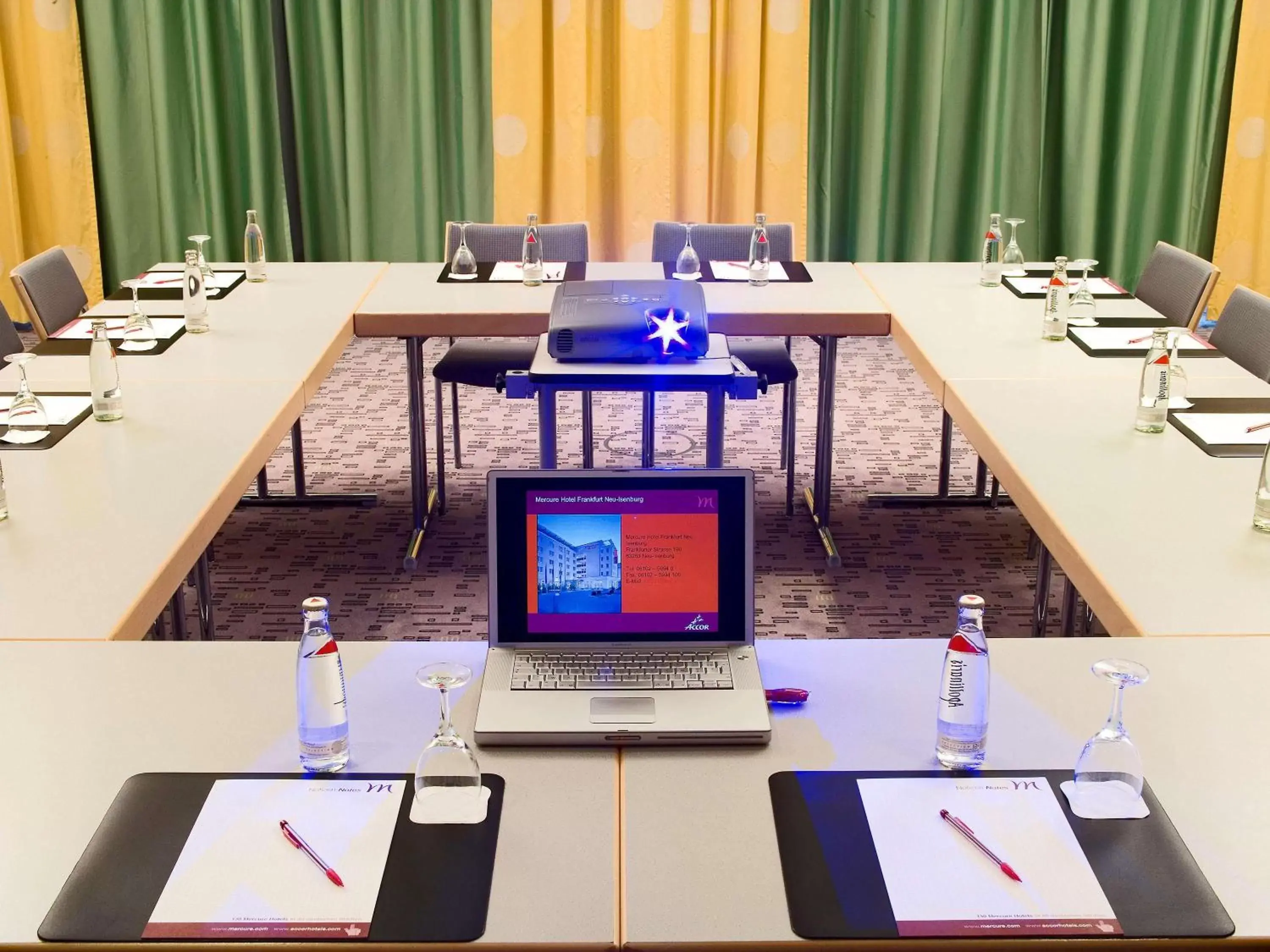 On site, Business Area/Conference Room in Mercure Neu-Isenburg