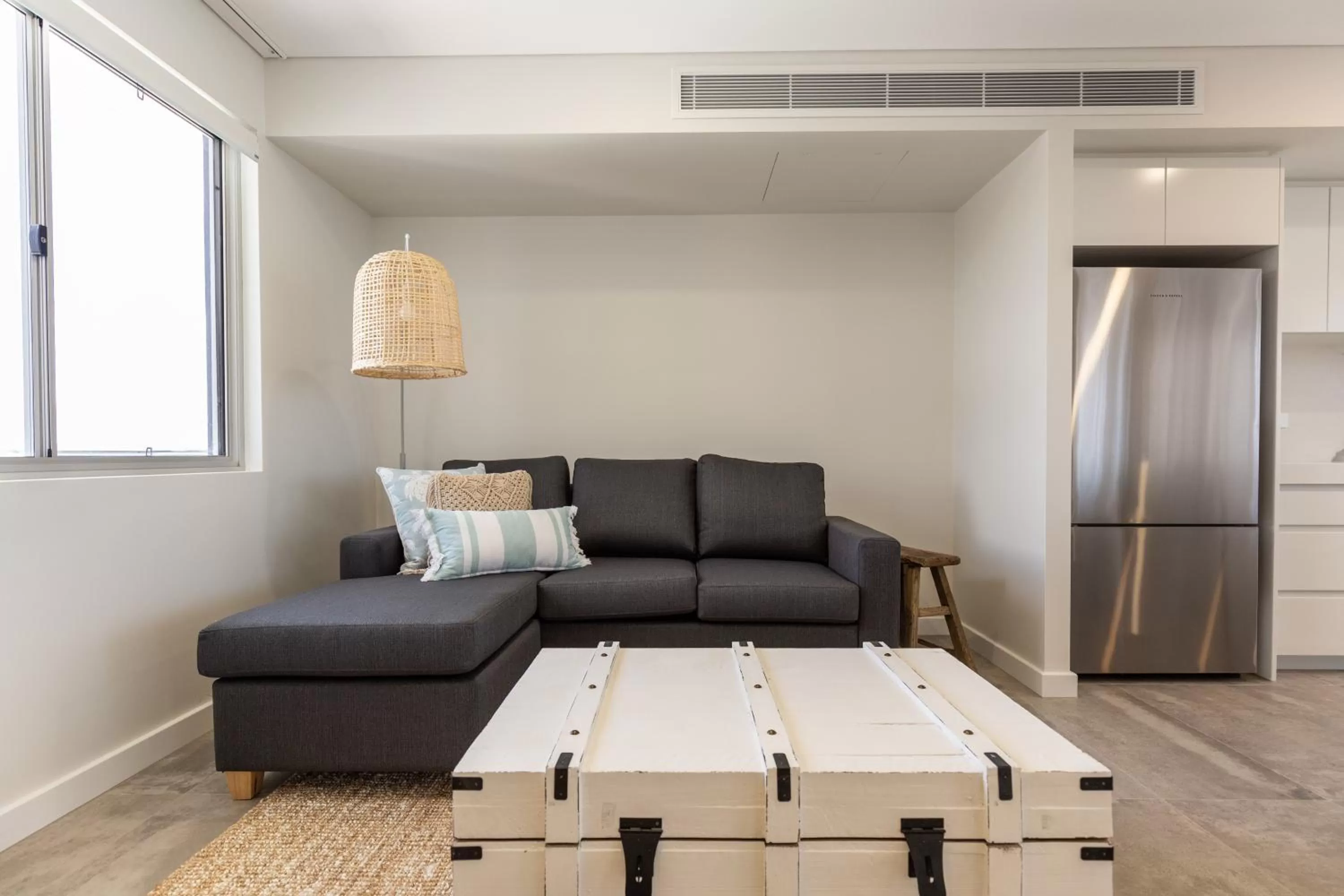 Astina Suites, Forster