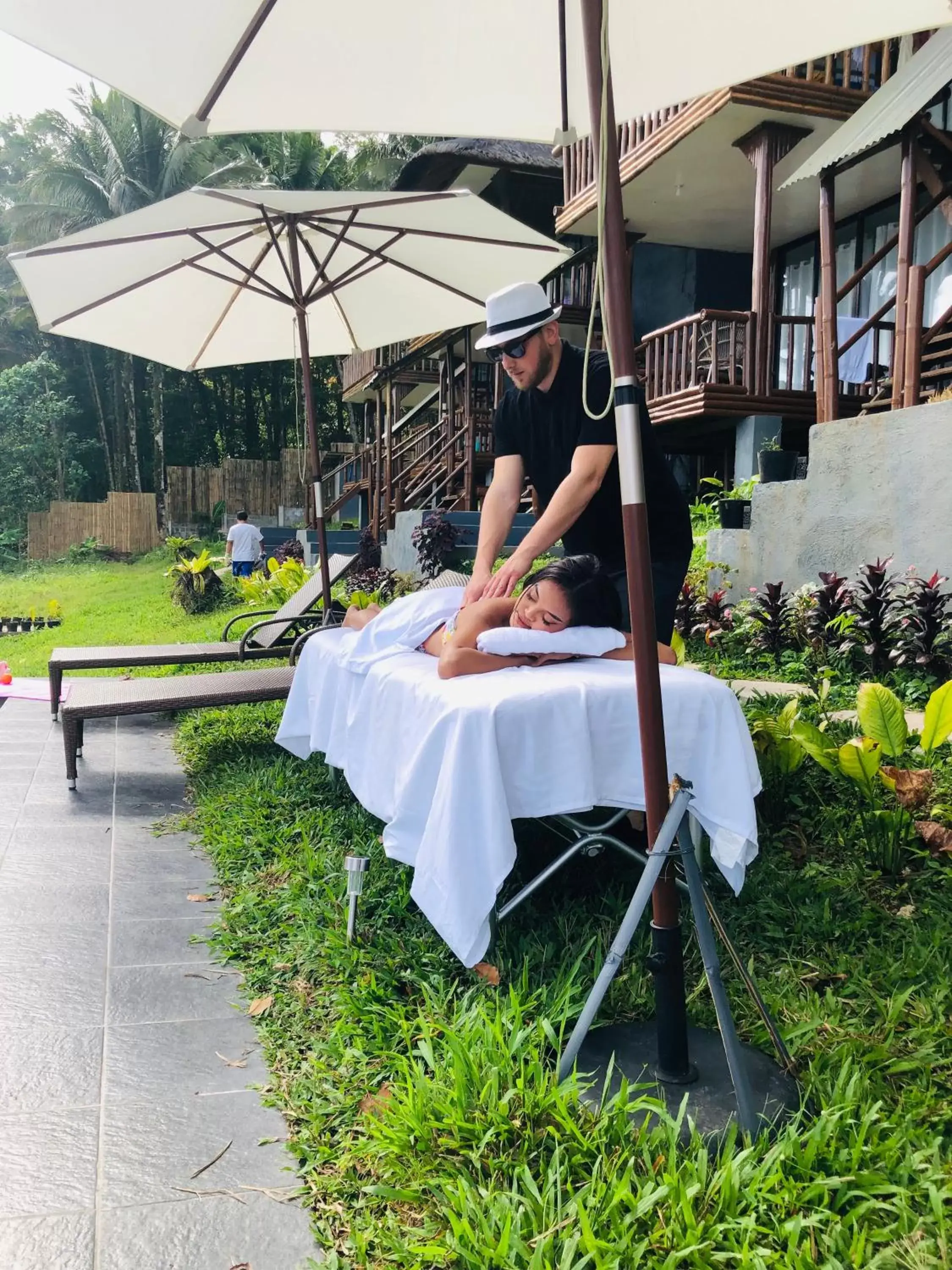 Massage in Bintana sa Paraiso Binunsaran