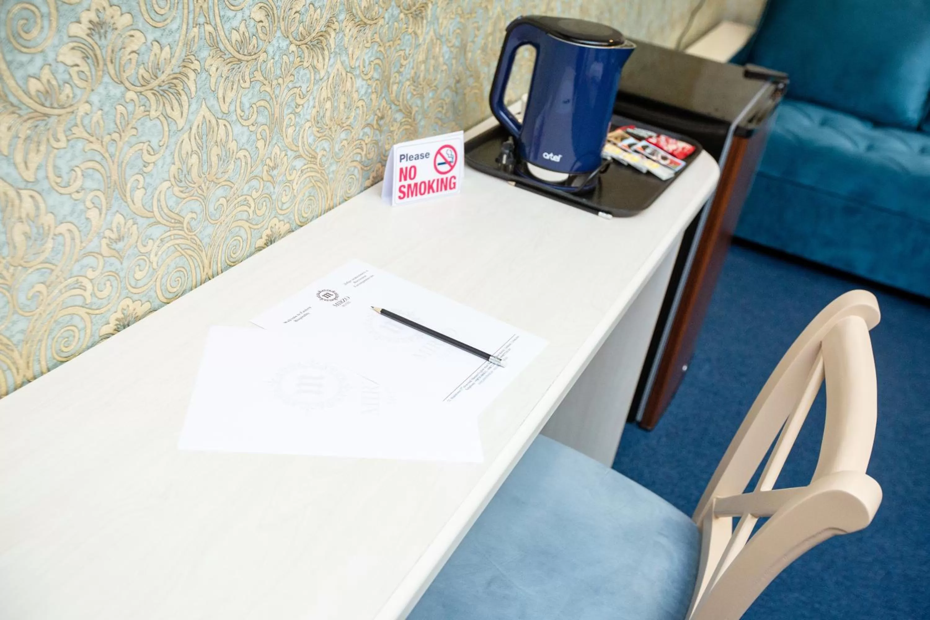 Coffee/tea facilities in Mirzo Boutique Hotel