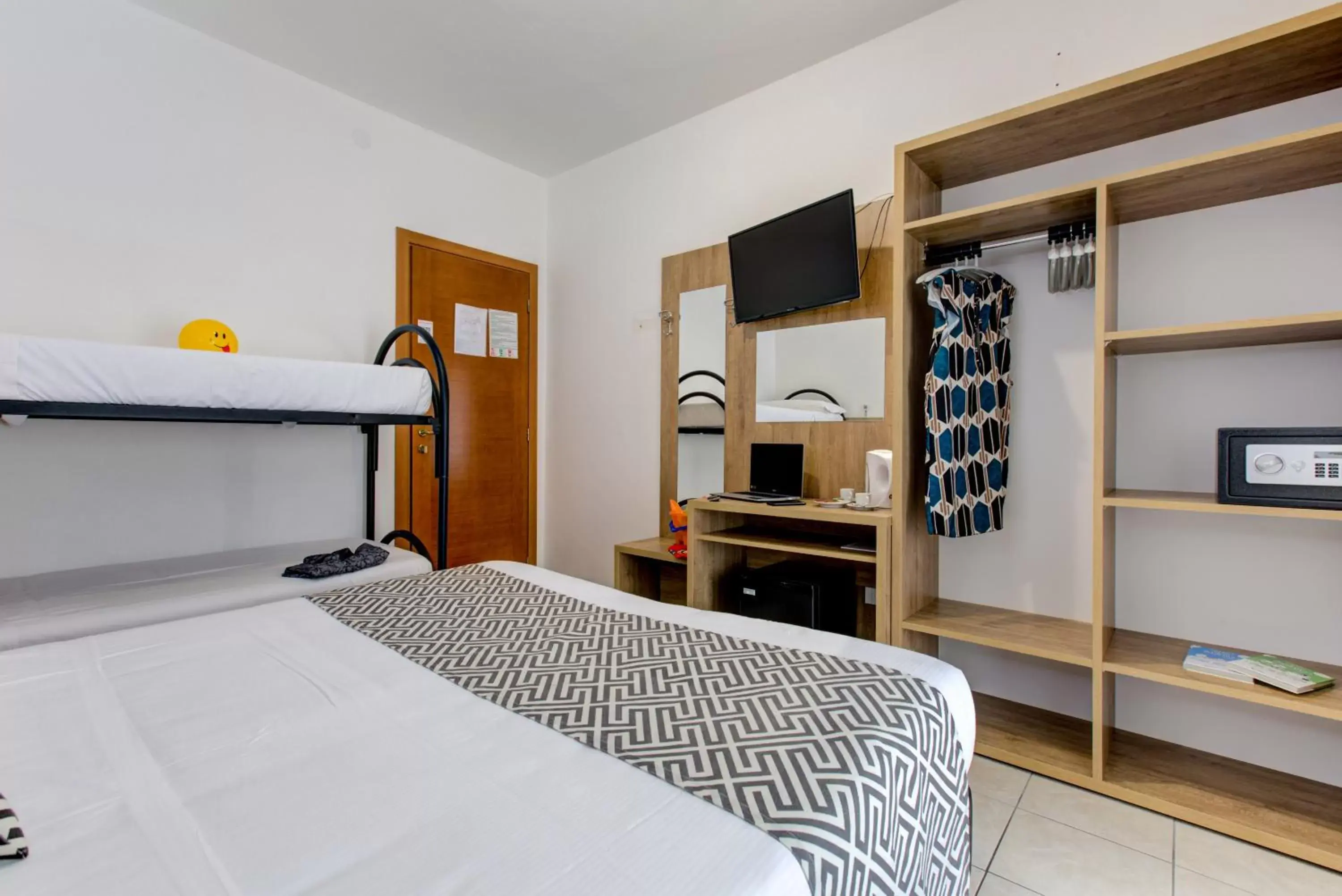 bunk bed in Hotel Grazia Riccione