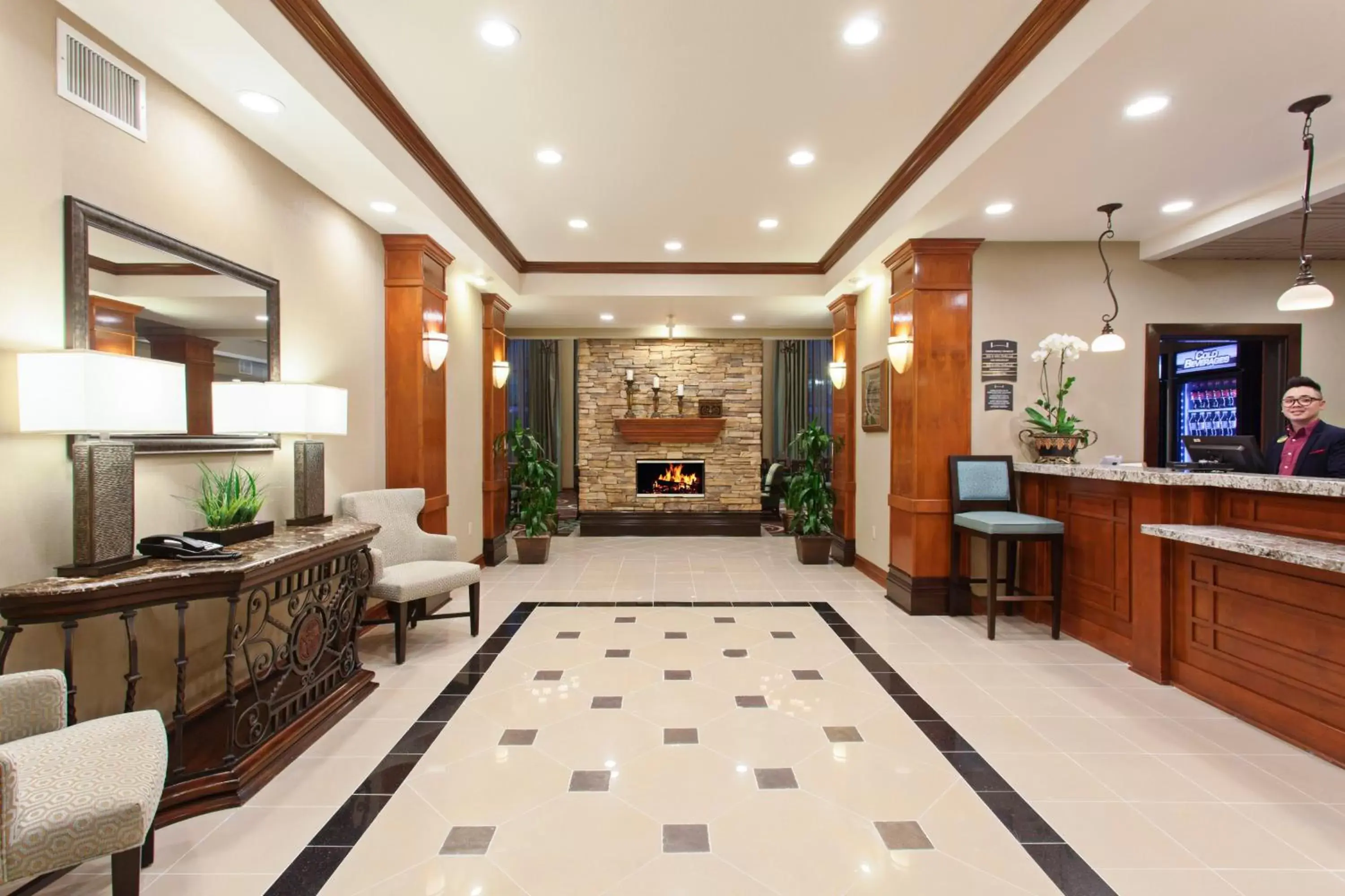 Property building, Lobby/Reception in Staybridge Suites Irvine East/Lake Forest, an IHG Hotel