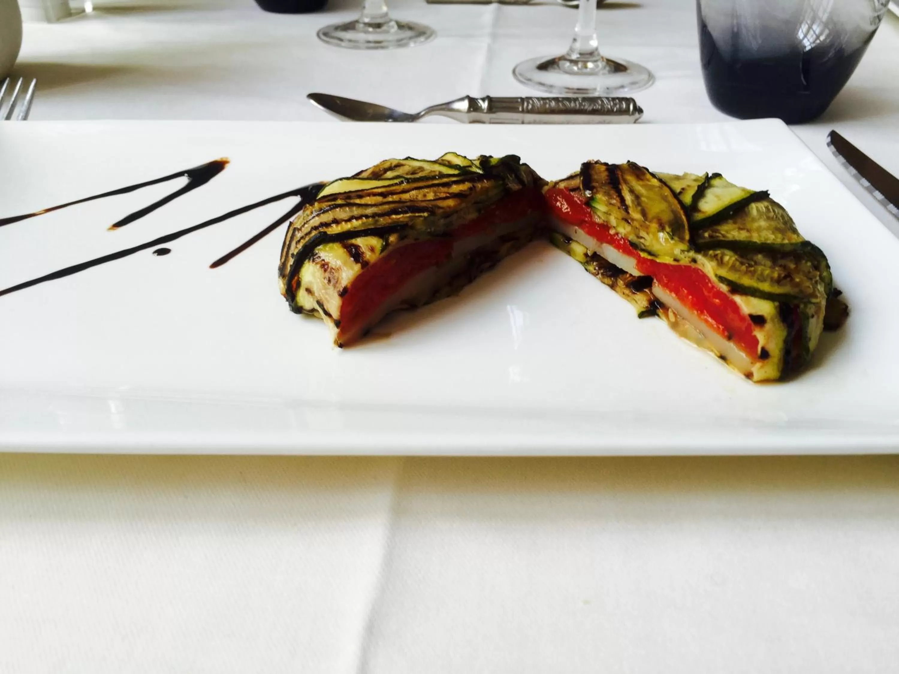 Restaurant/places to eat, Food in Le Cheval Blanc