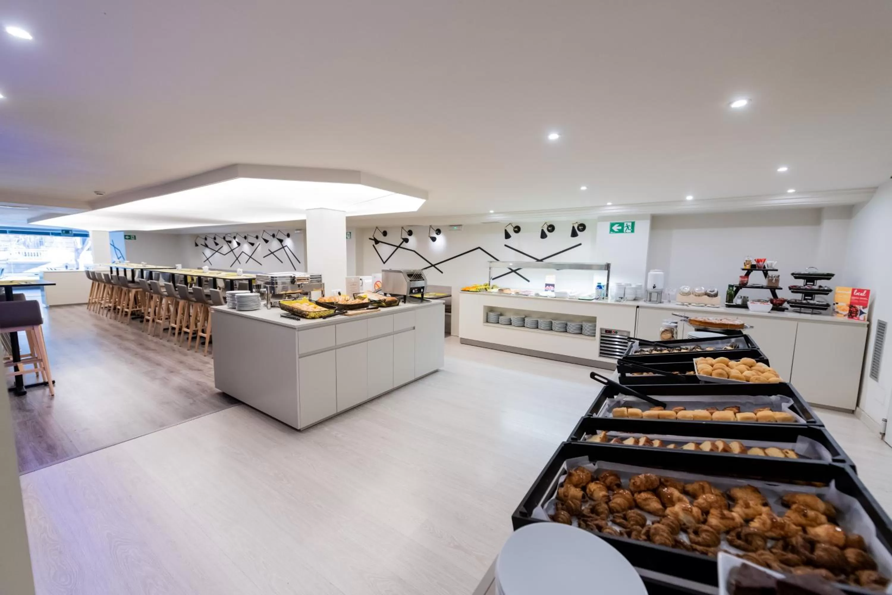 Breakfast in Aparthotel Atenea Calabria