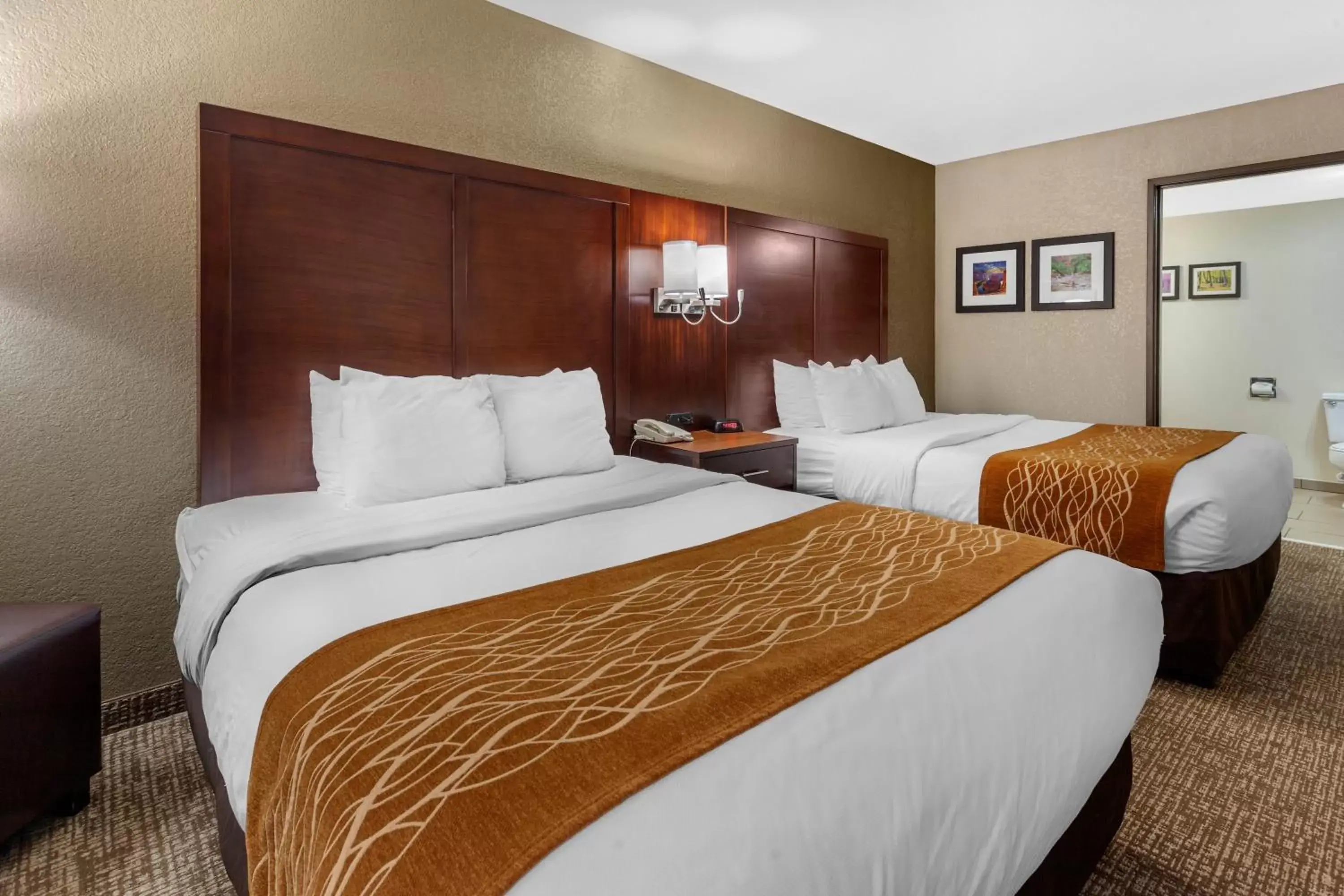 Queen Room with Two Queen Beds - Non-Smoking in Comfort Inn Layton - Salt Lake City