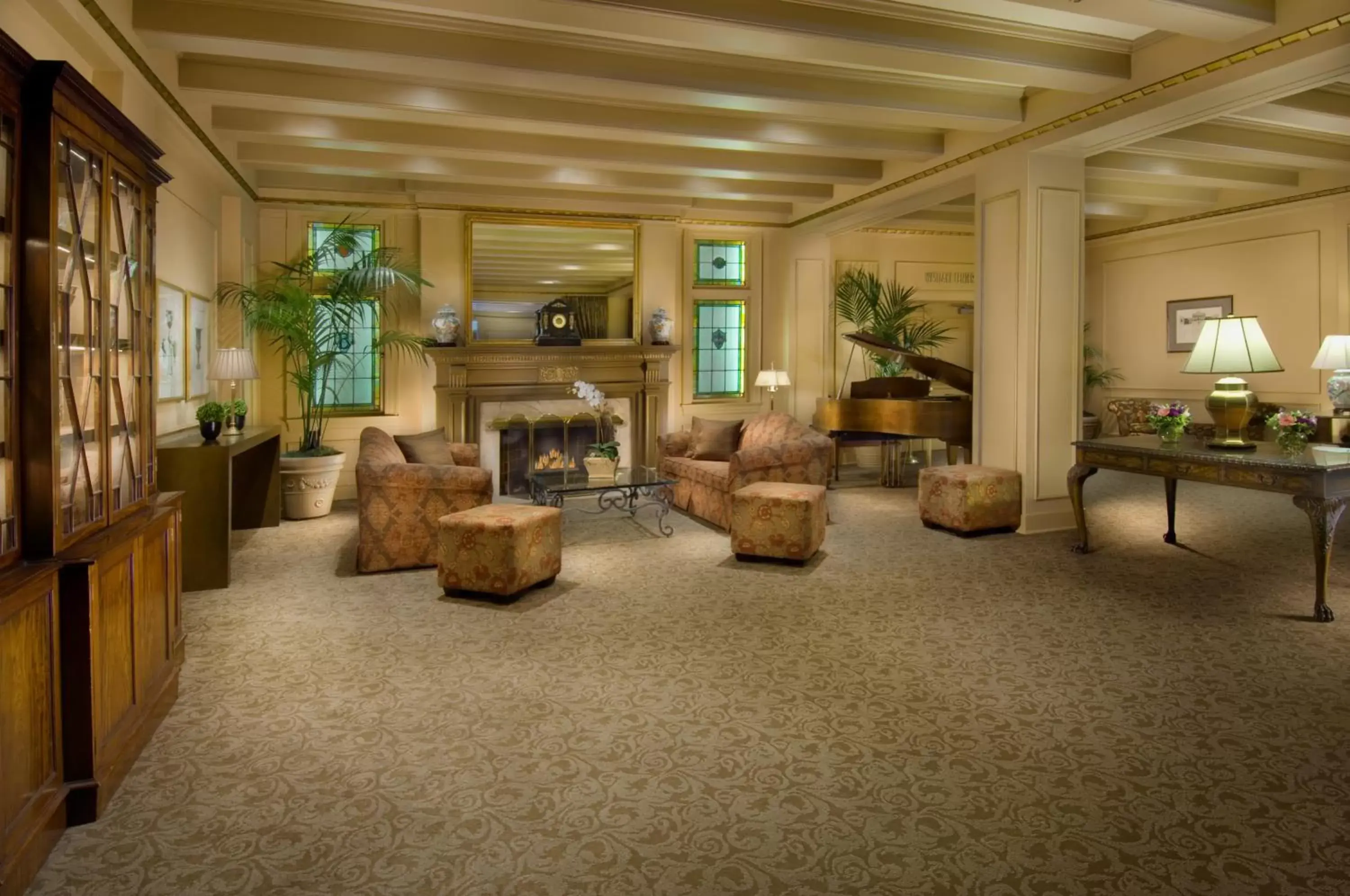 Lobby or reception, Lobby/Reception in Mayflower Park Hotel