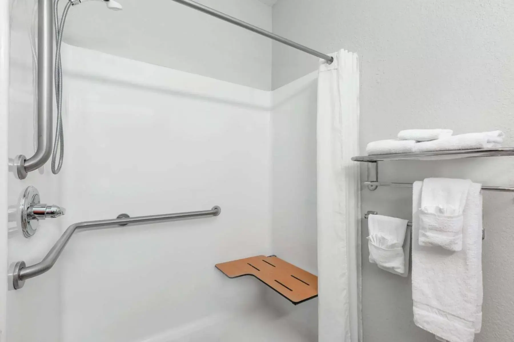 Bathroom in Microtel Inn & Suites by Wyndham Hoover/Birmingham Bathroom in Microtel Inn & Suites by Wyndham Hoover/Birmingham