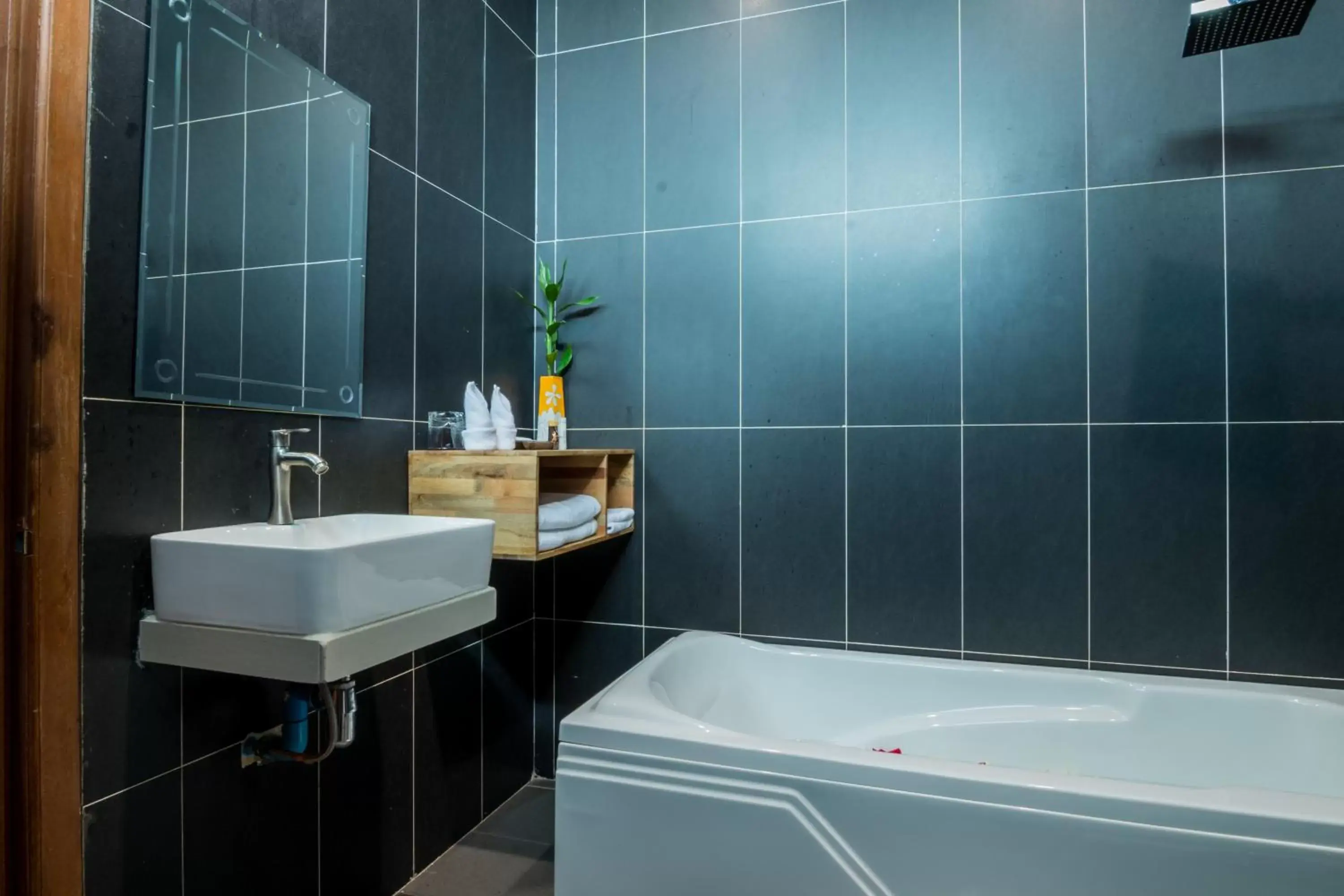 Bathroom in Samnak Lounge Bathroom in Samnak Lounge