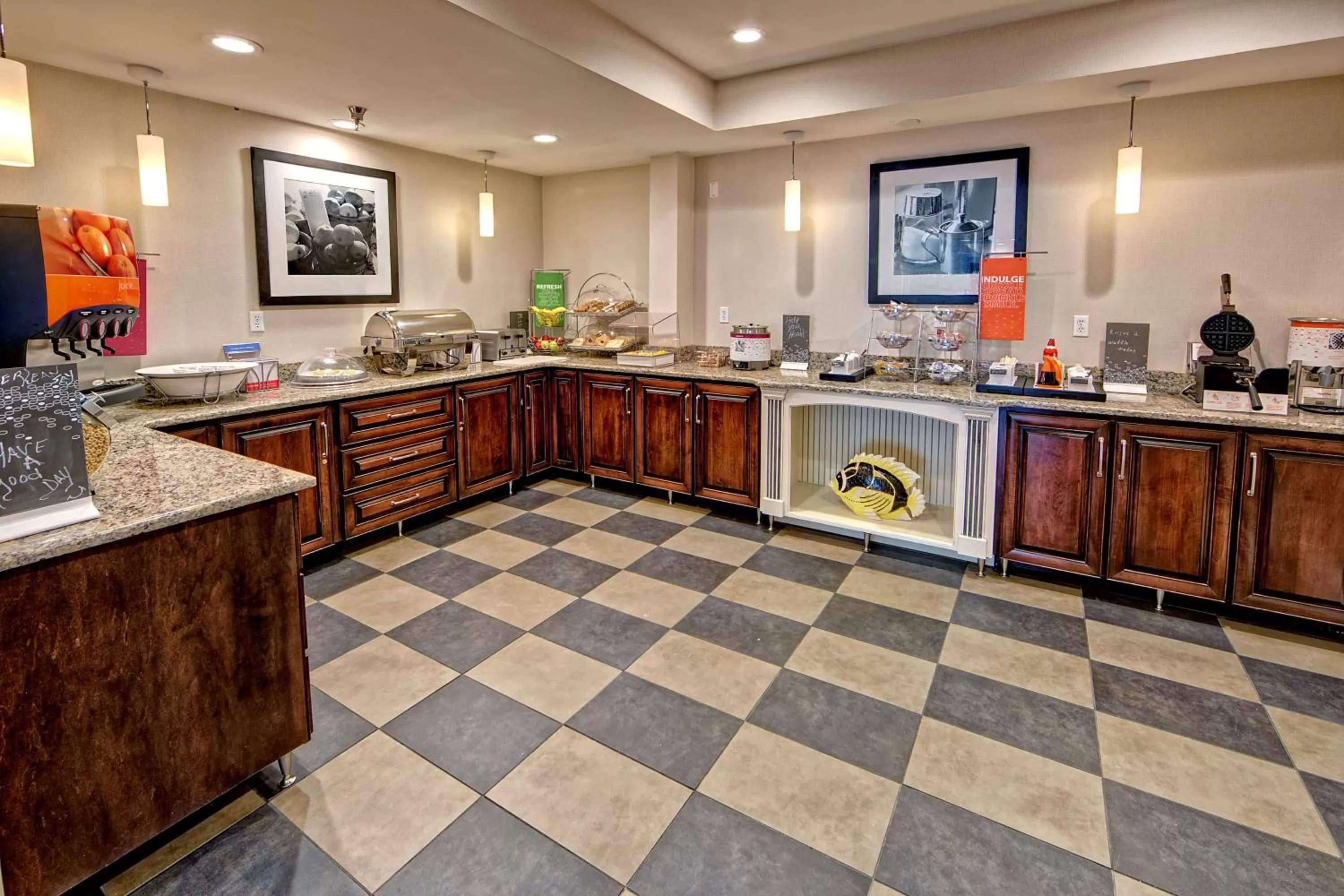 Restaurant/places to eat in Hampton Inn Laurinburg