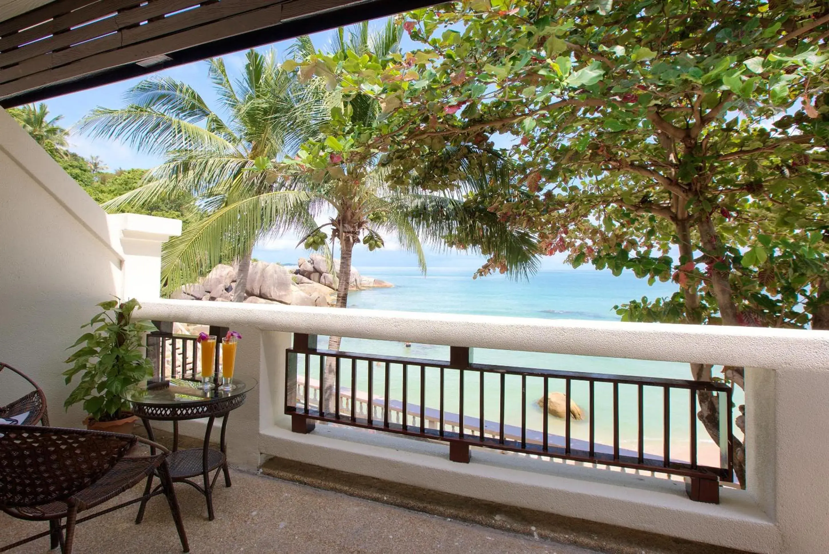 Deluxe Double Room - Beach Front in Crystal Bay Beach Resort