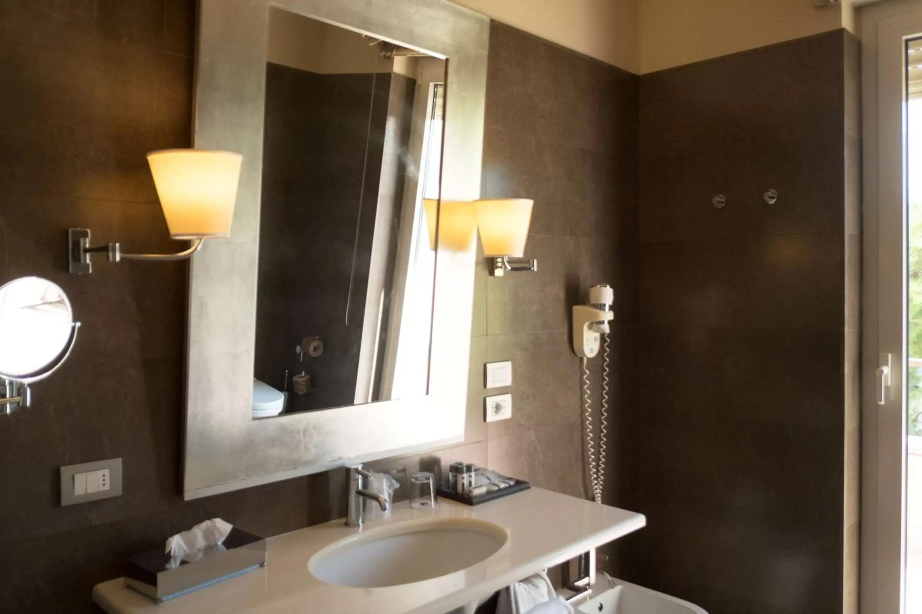 Photo of the whole room, Bathroom in Villa Maria Hotel & SPA
