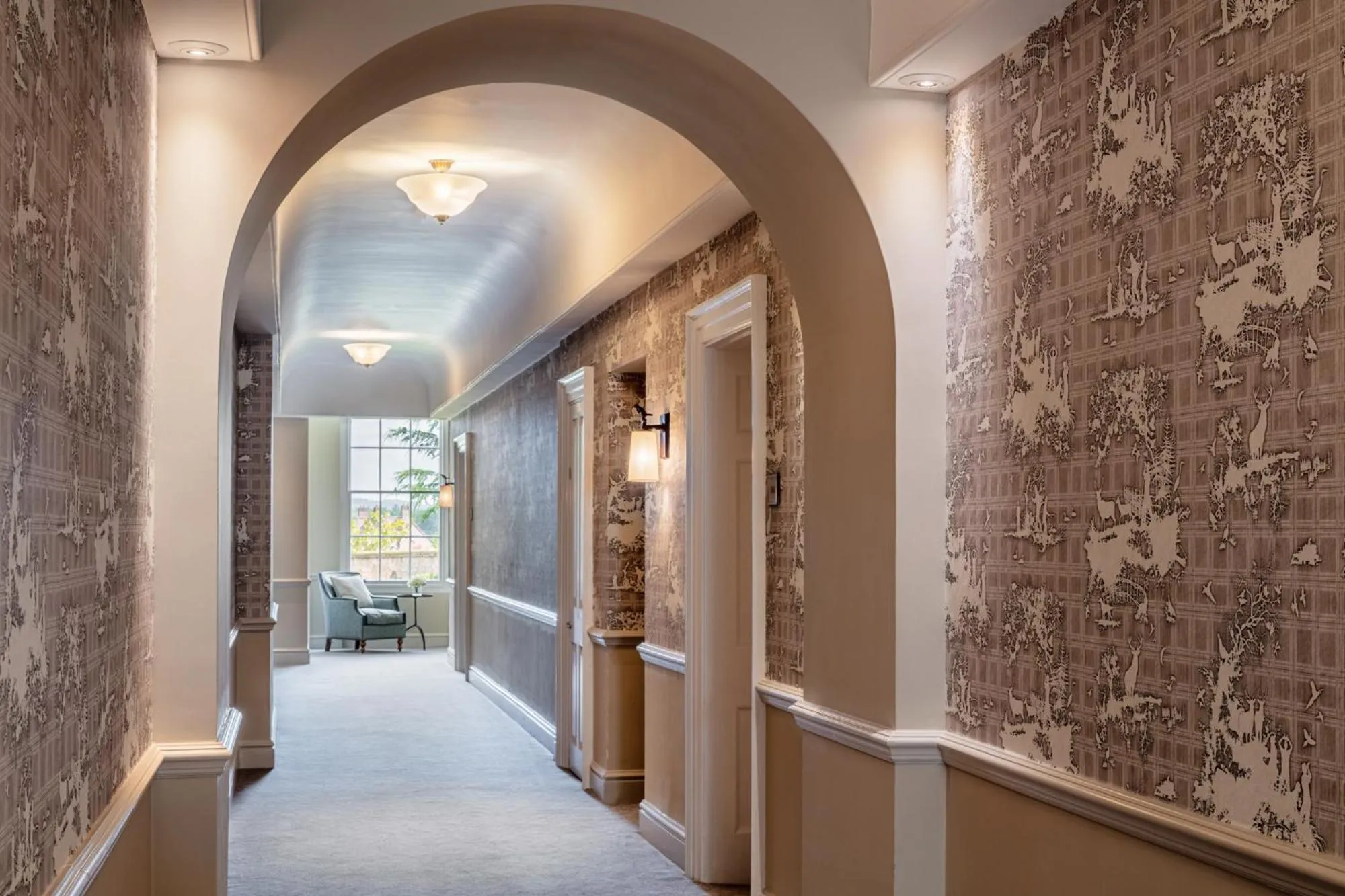 Property building in Four Seasons Hotel Hampshire