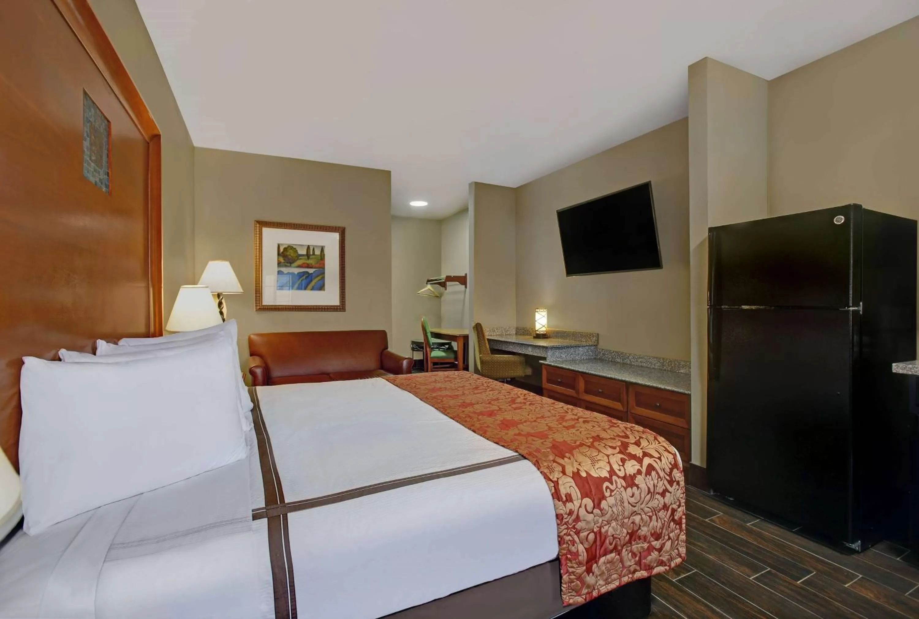 Photo of the whole room, Bed in Studio 6 Odessa, Tx