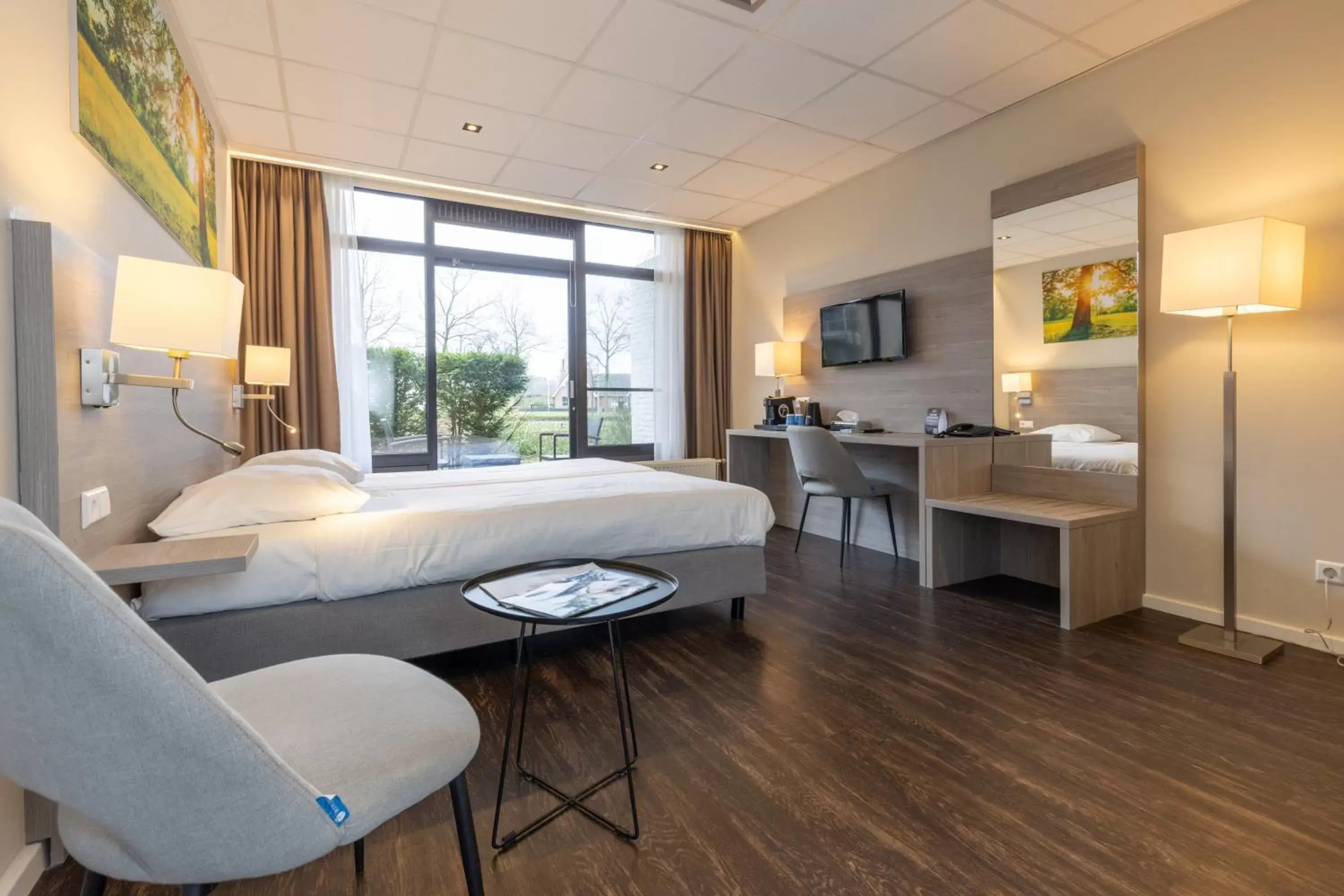 Bedroom, Bed in Fletcher Hotel-Restaurant Frerikshof Bedroom, Bed in Fletcher Hotel-Restaurant Frerikshof