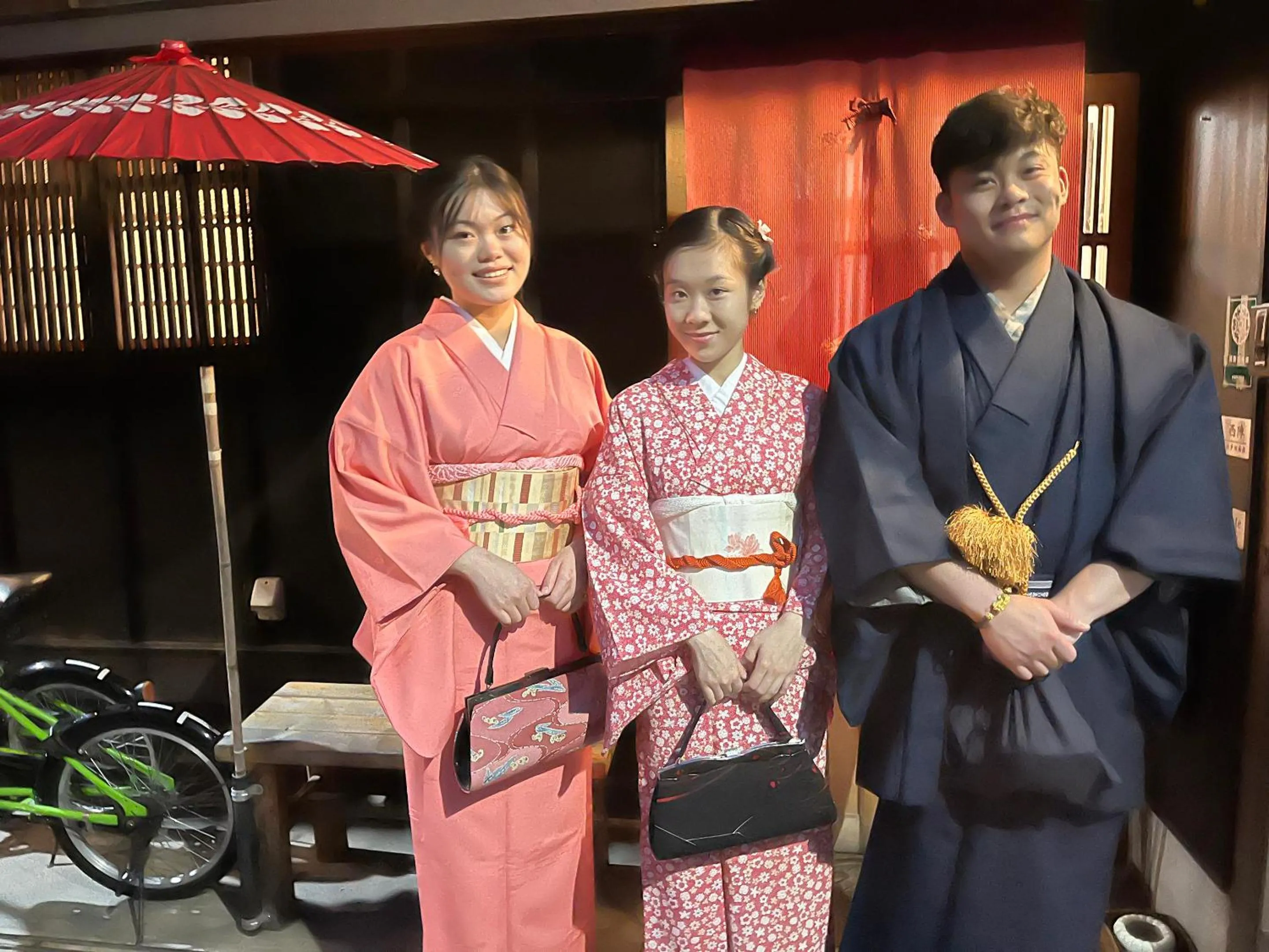 People in Guesthouse HANA Nishijin