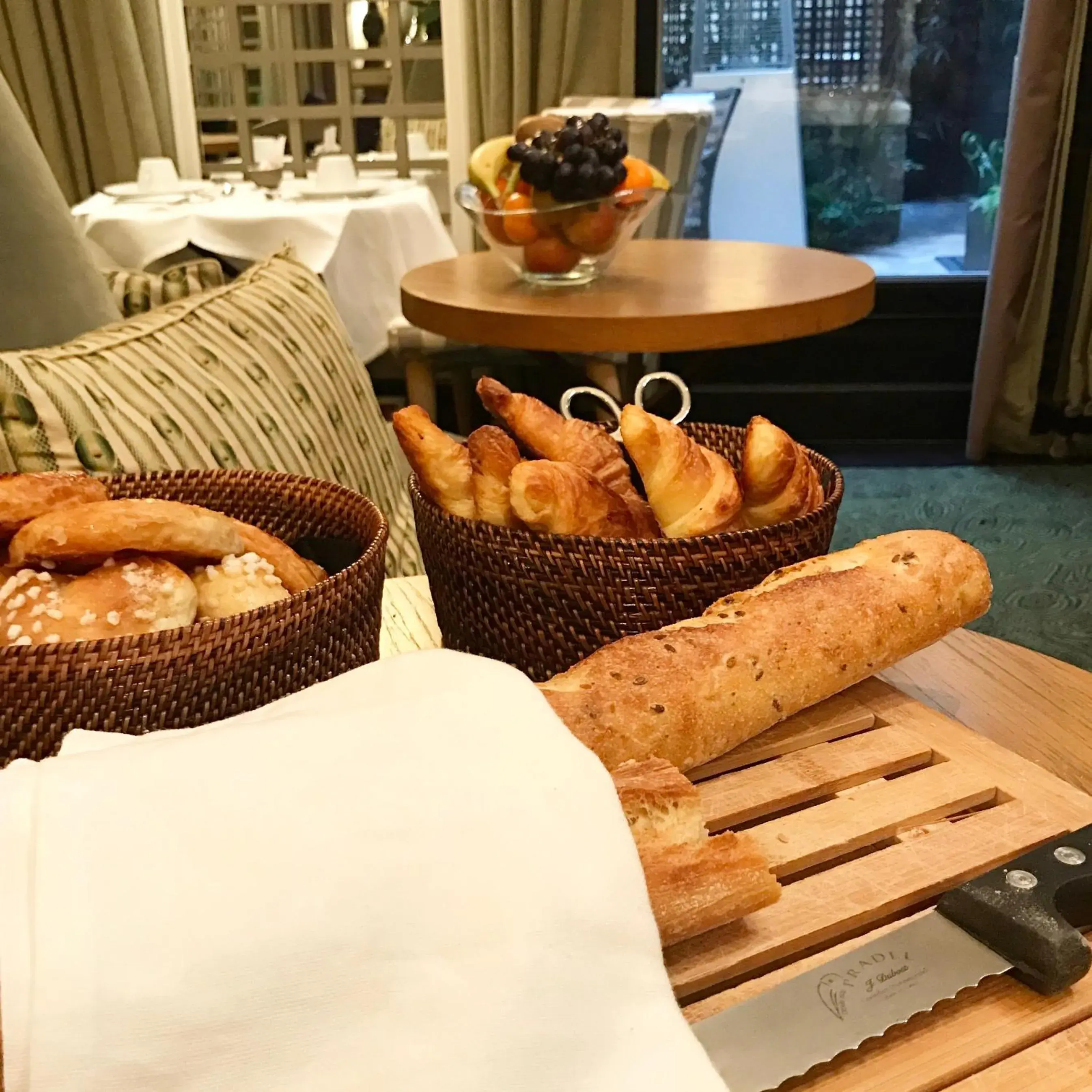 Buffet breakfast in Hôtel Recamier