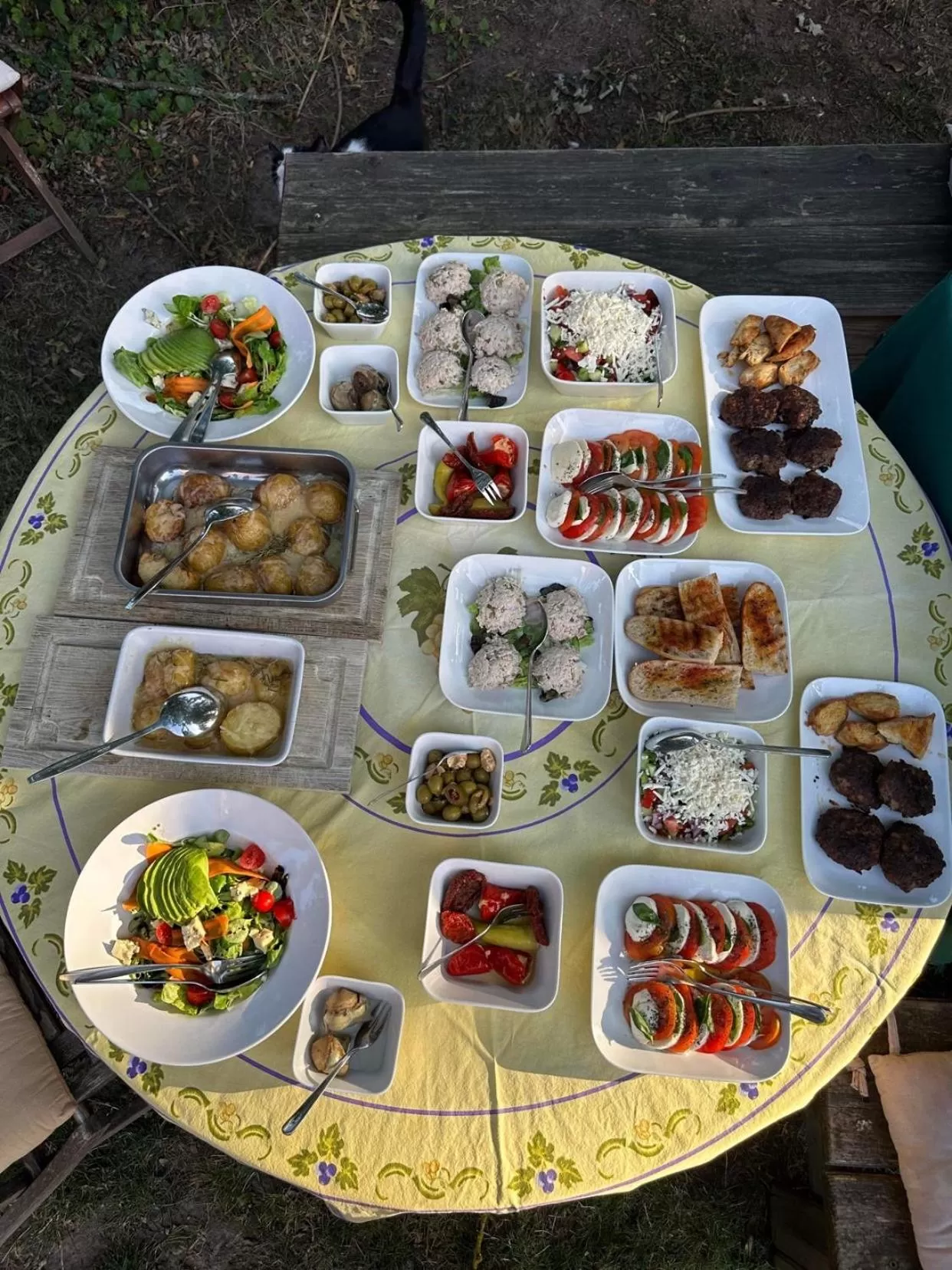 Food and drinks in Maison de la Comtesse