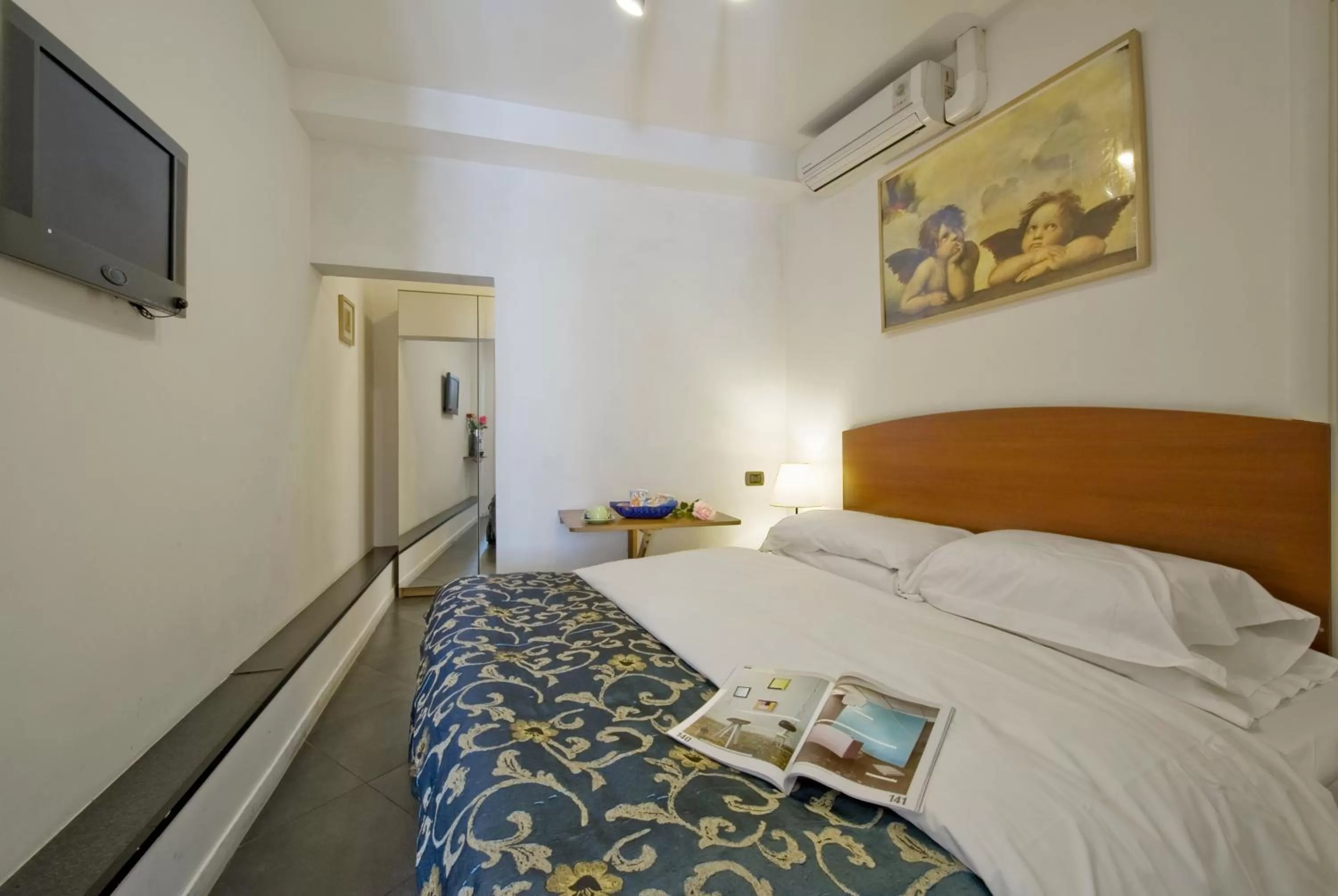 Bed in B&B Ventisei Scalini A Trastevere