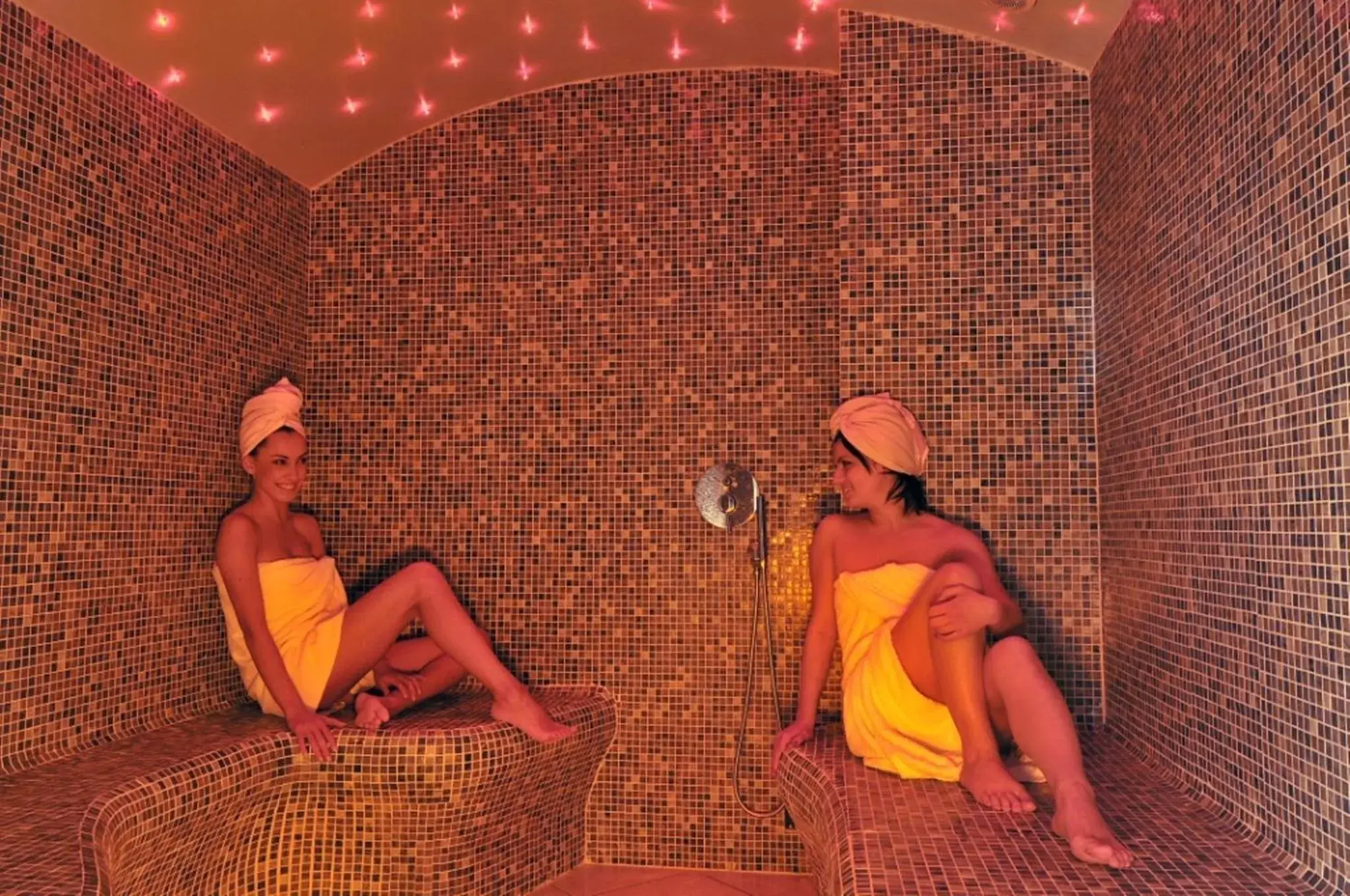 Steam room in Conchiglia Azzurra Hotel & Beach