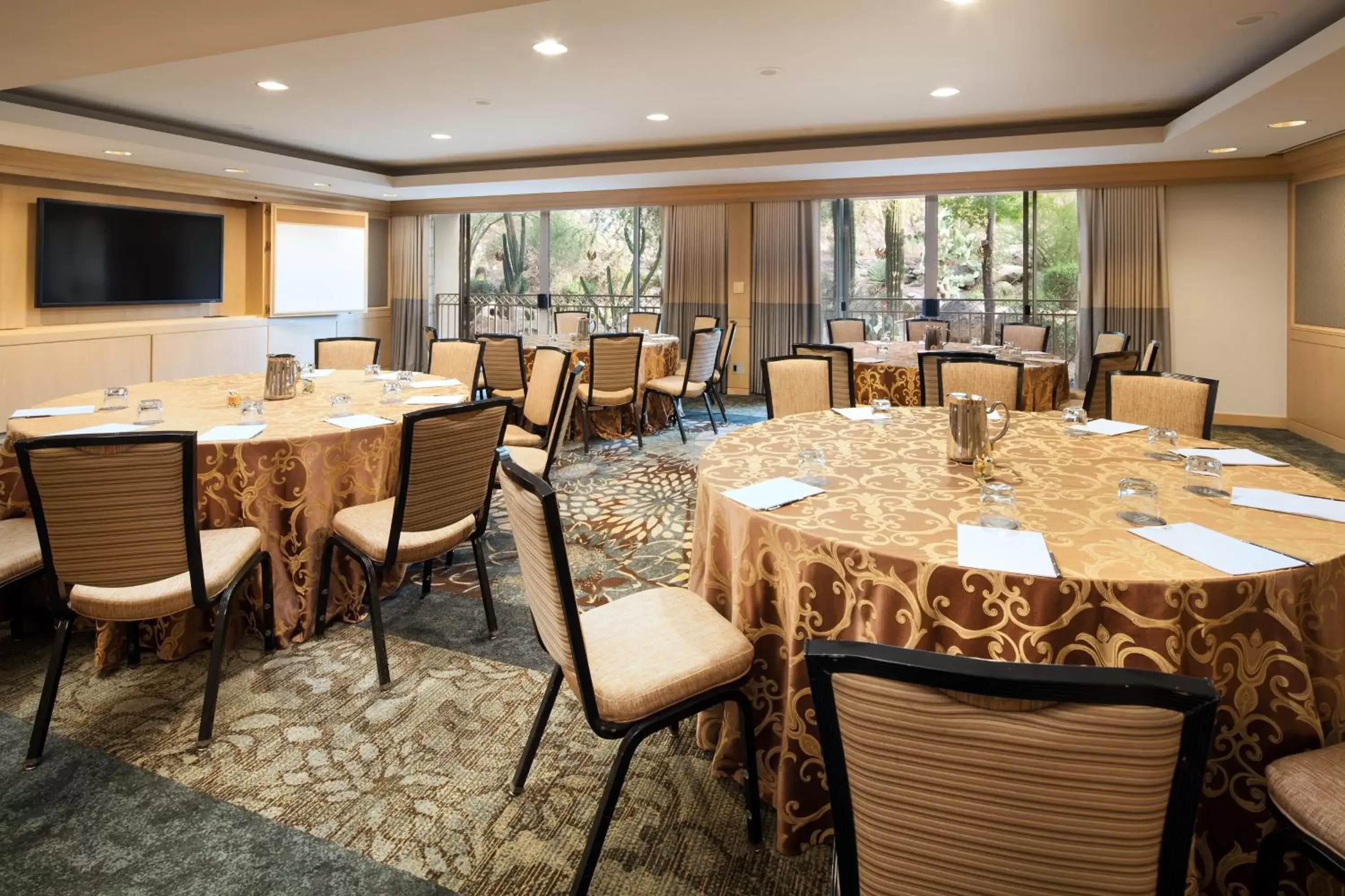 Meeting/conference room, Restaurant/Places to Eat in The Phoenician, a Luxury Collection Resort, Scottsdale