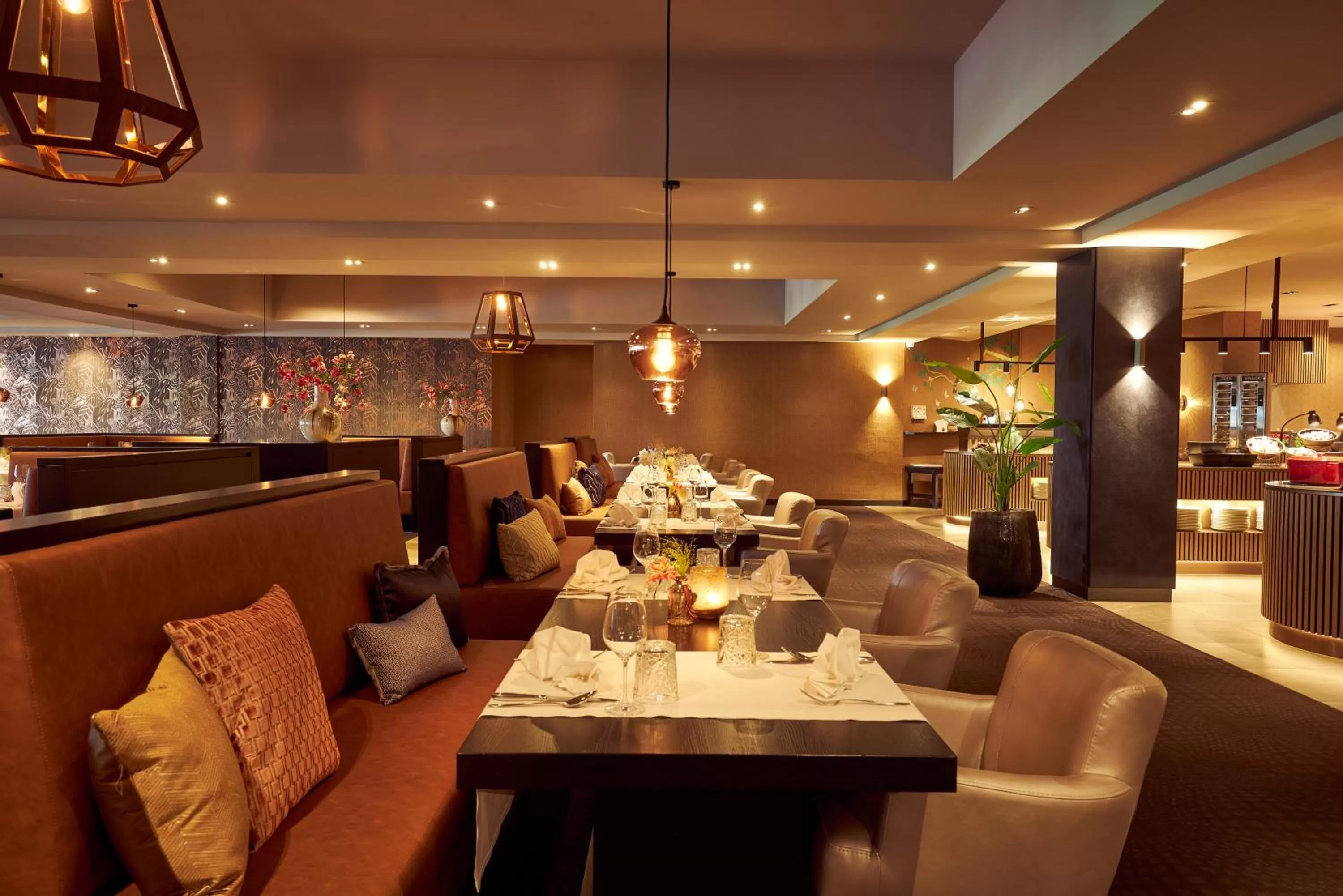 Restaurant/places to eat in Van der Valk Hotel Groningen Zuidbroek