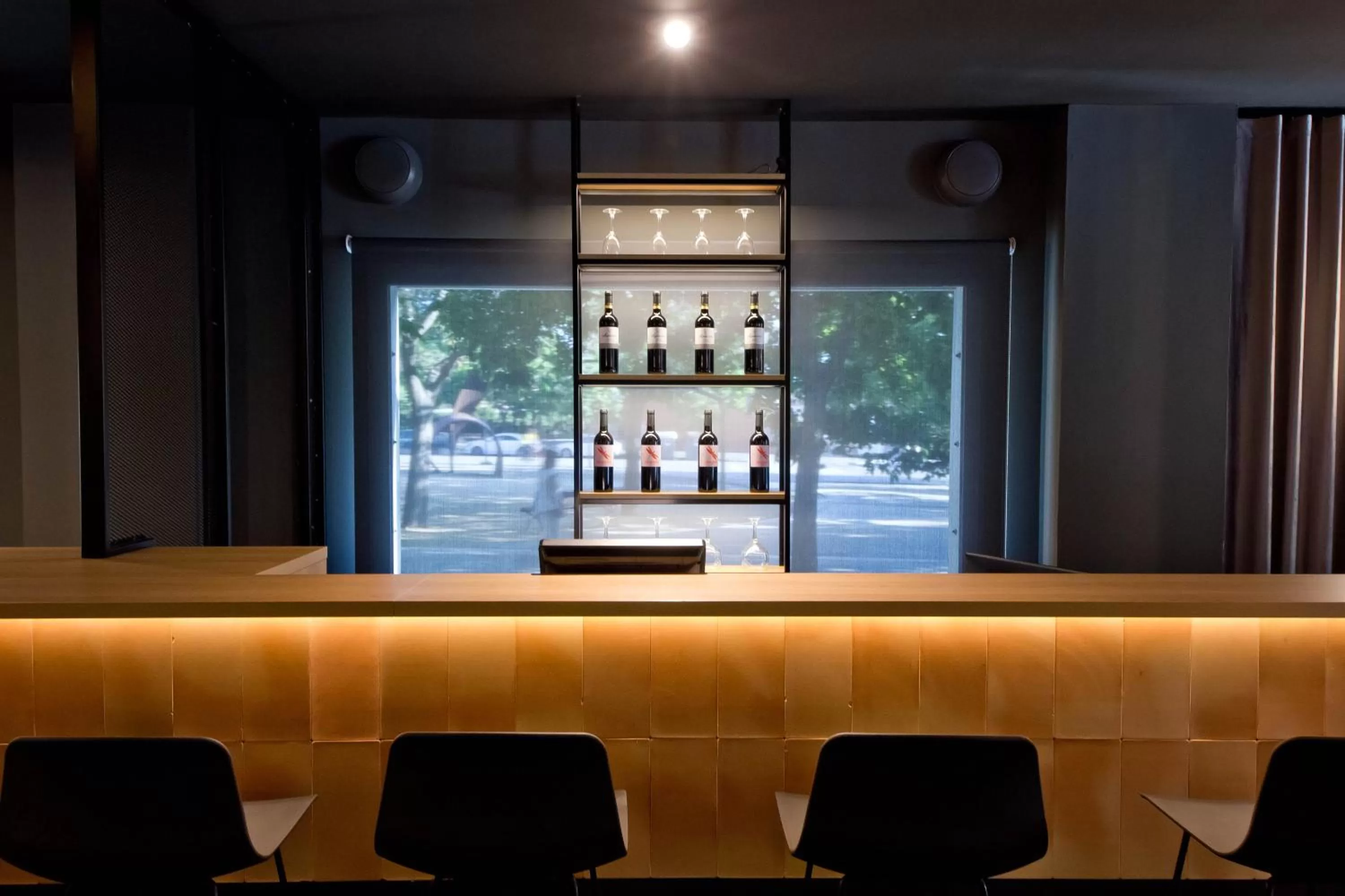 Lounge or bar in Aparthotel Atenea Valles