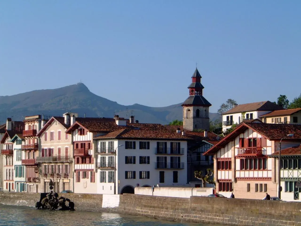 Nearby landmark, Property Building in Hotel Agur Deneri