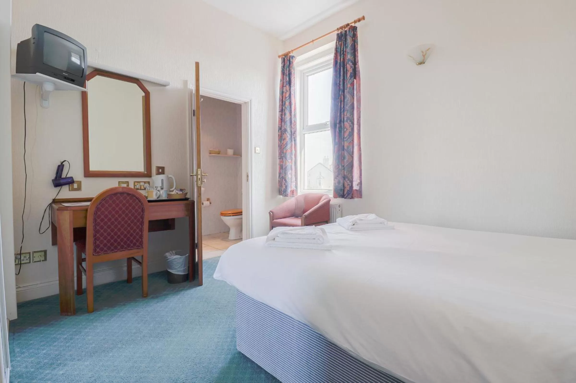 Bed in Falcon's Nest Hotel