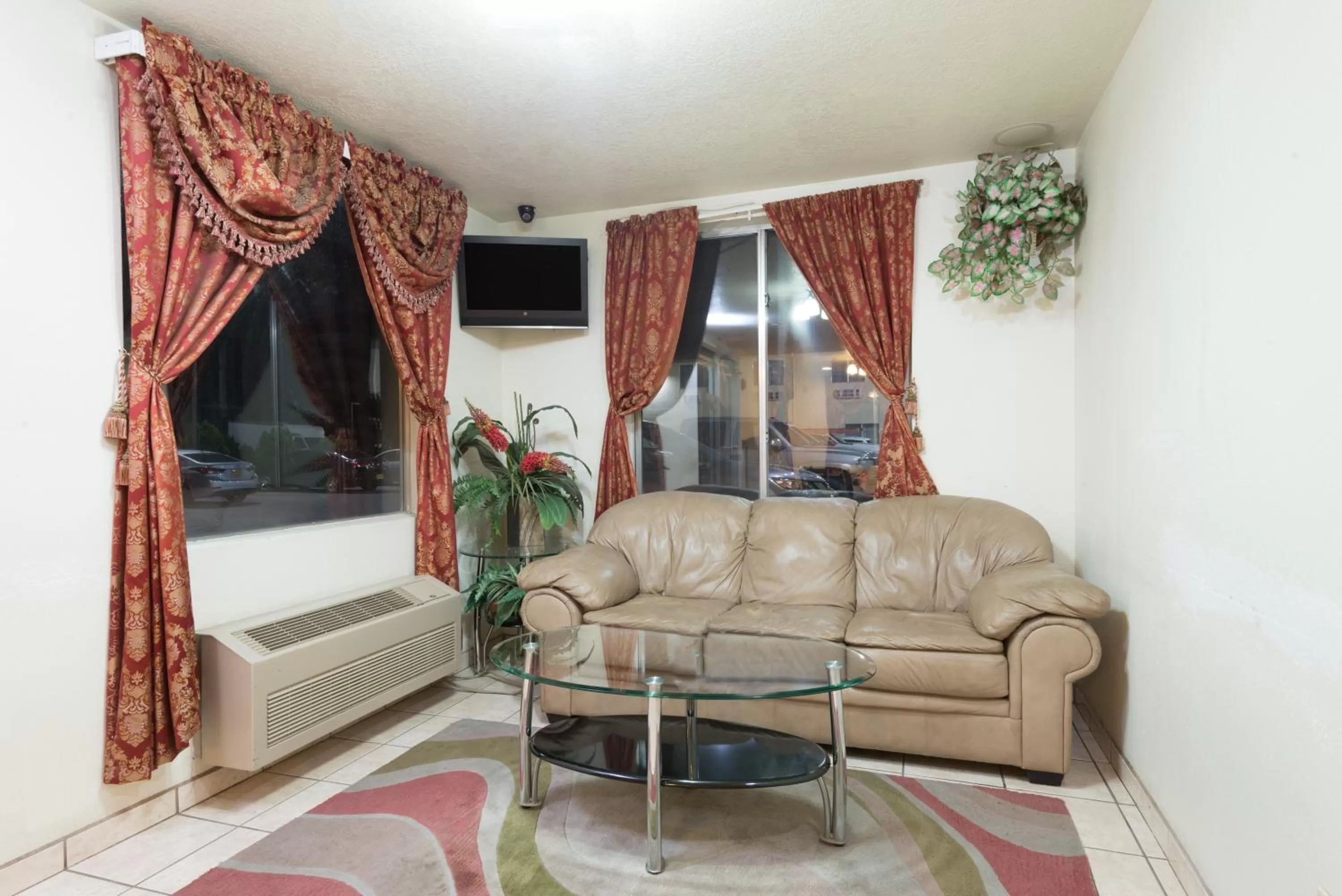 Super 8 by Wyndham Bernalillo