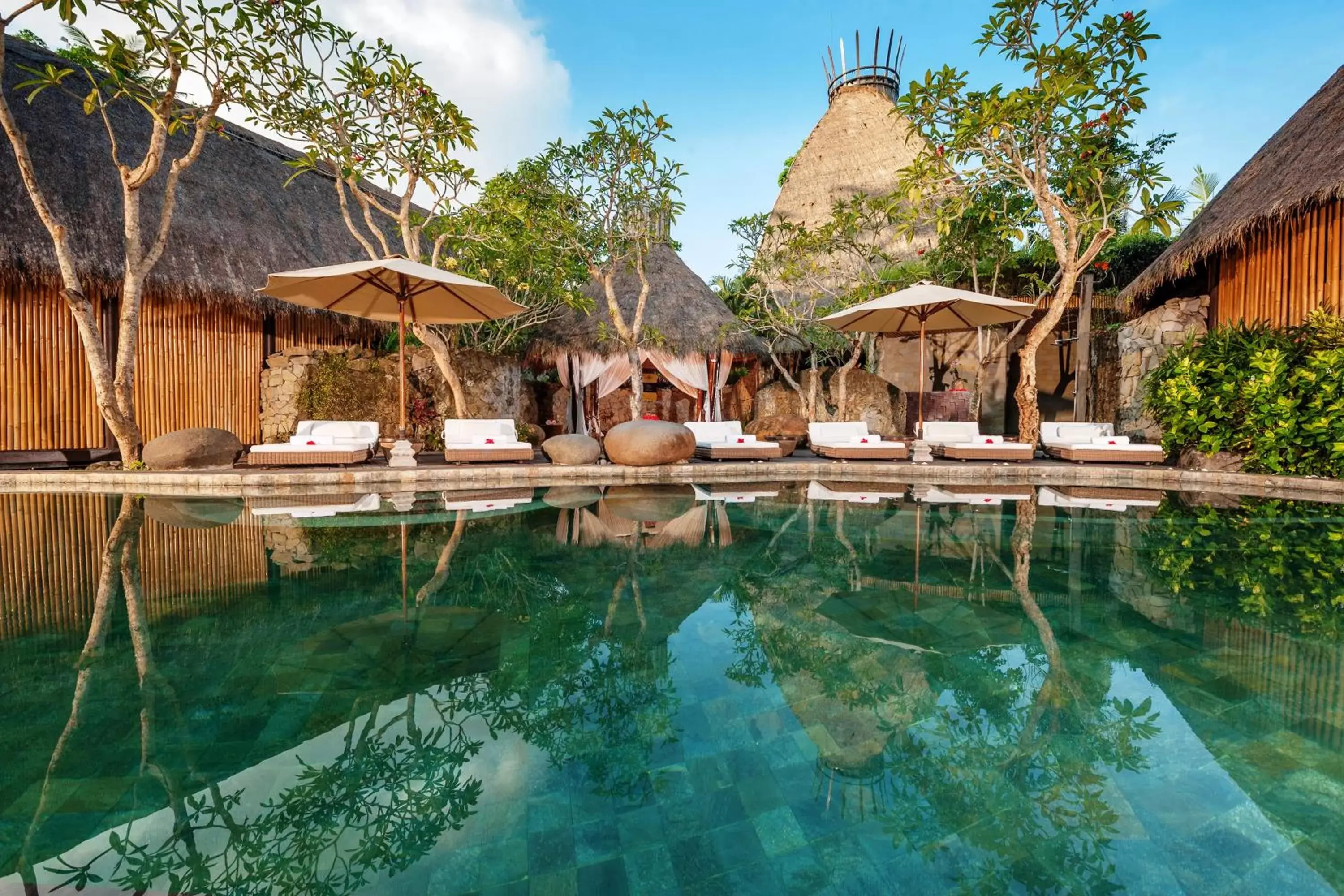 Facade/entrance, Swimming Pool in Fivelements Retreat Bali