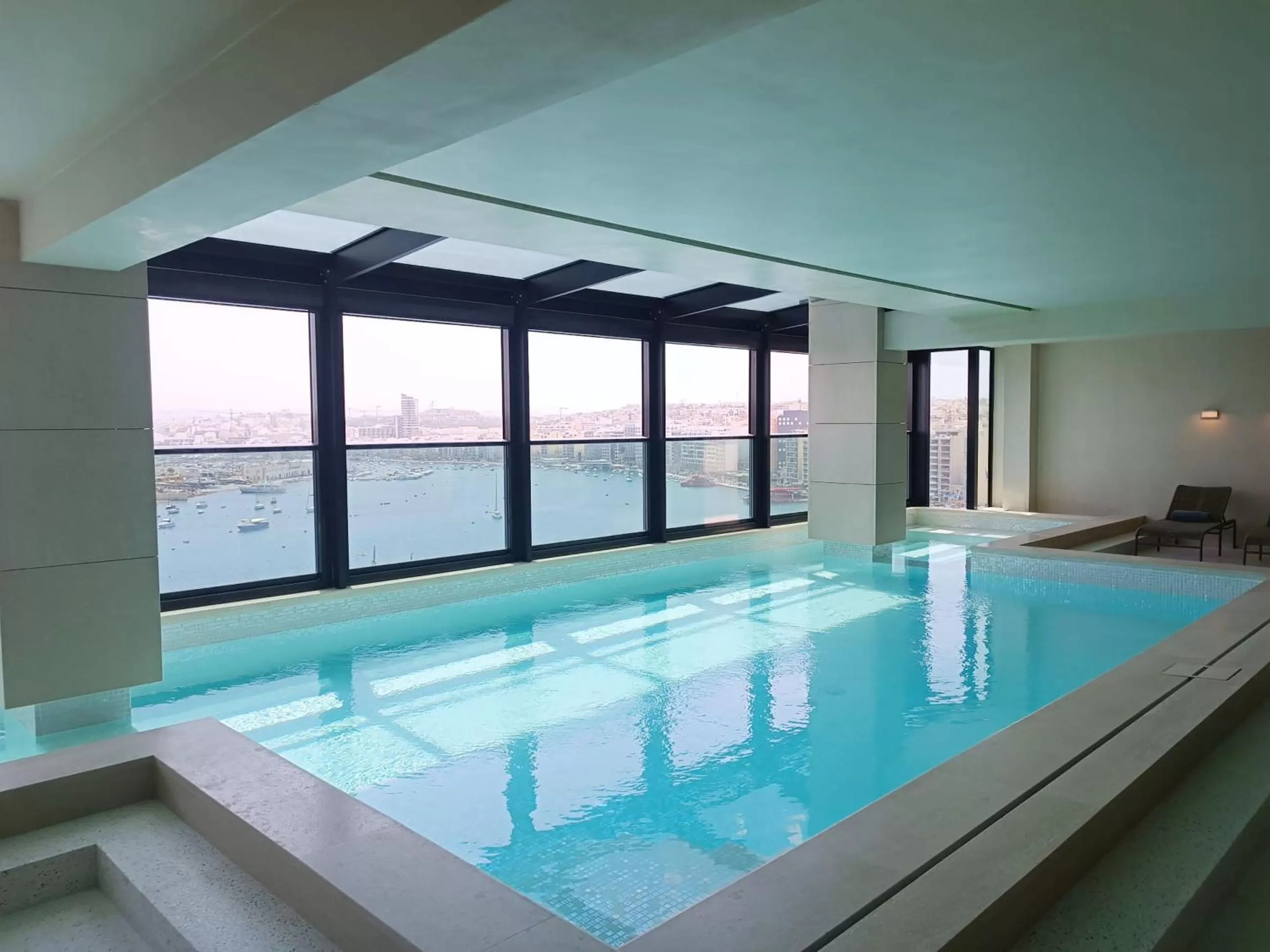 Swimming pool in Land's End, Boutique Hotel