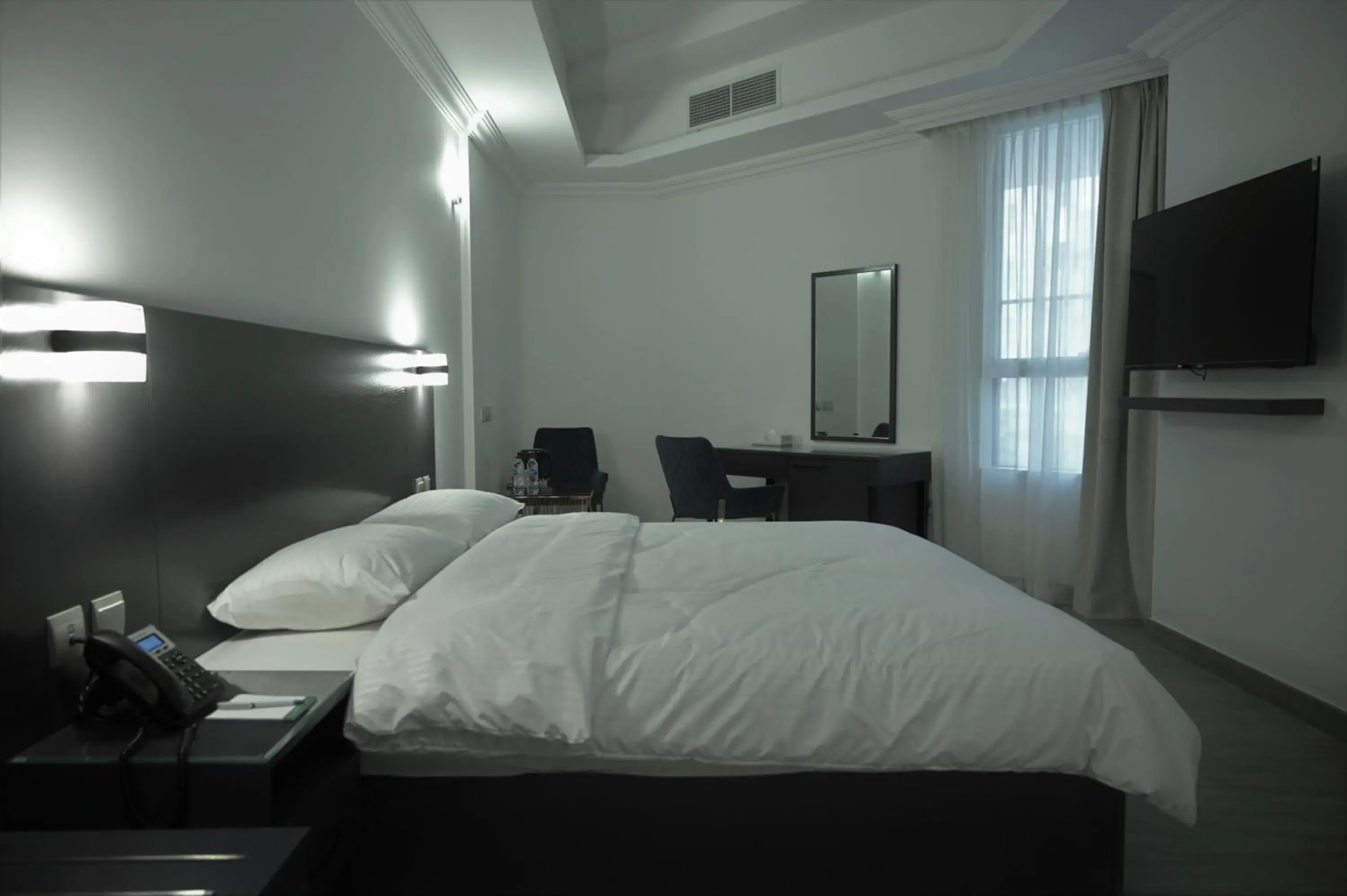 Bed in Garden City Hotel Dubai