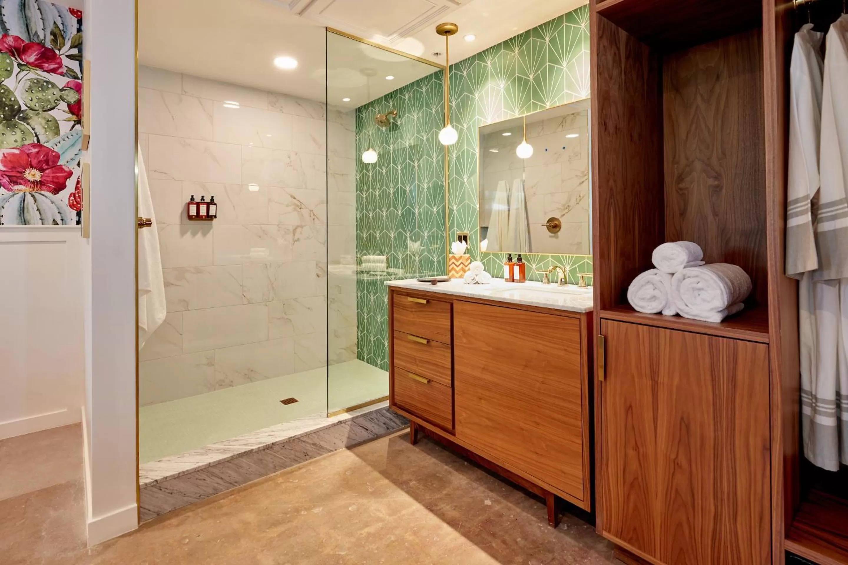 Shower in RISE Uptown