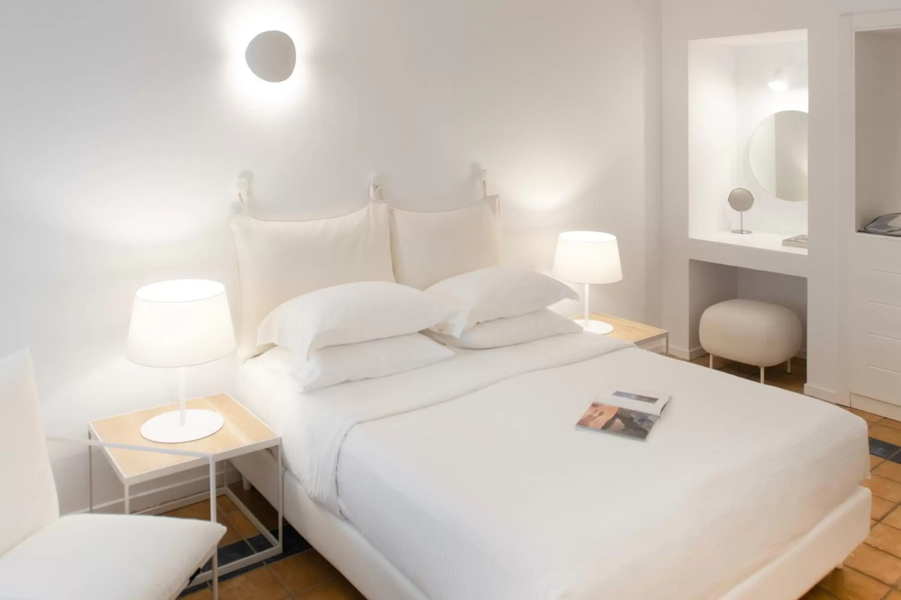 Bed in Lilium Hotel Santorini Bed in Lilium Hotel Santorini