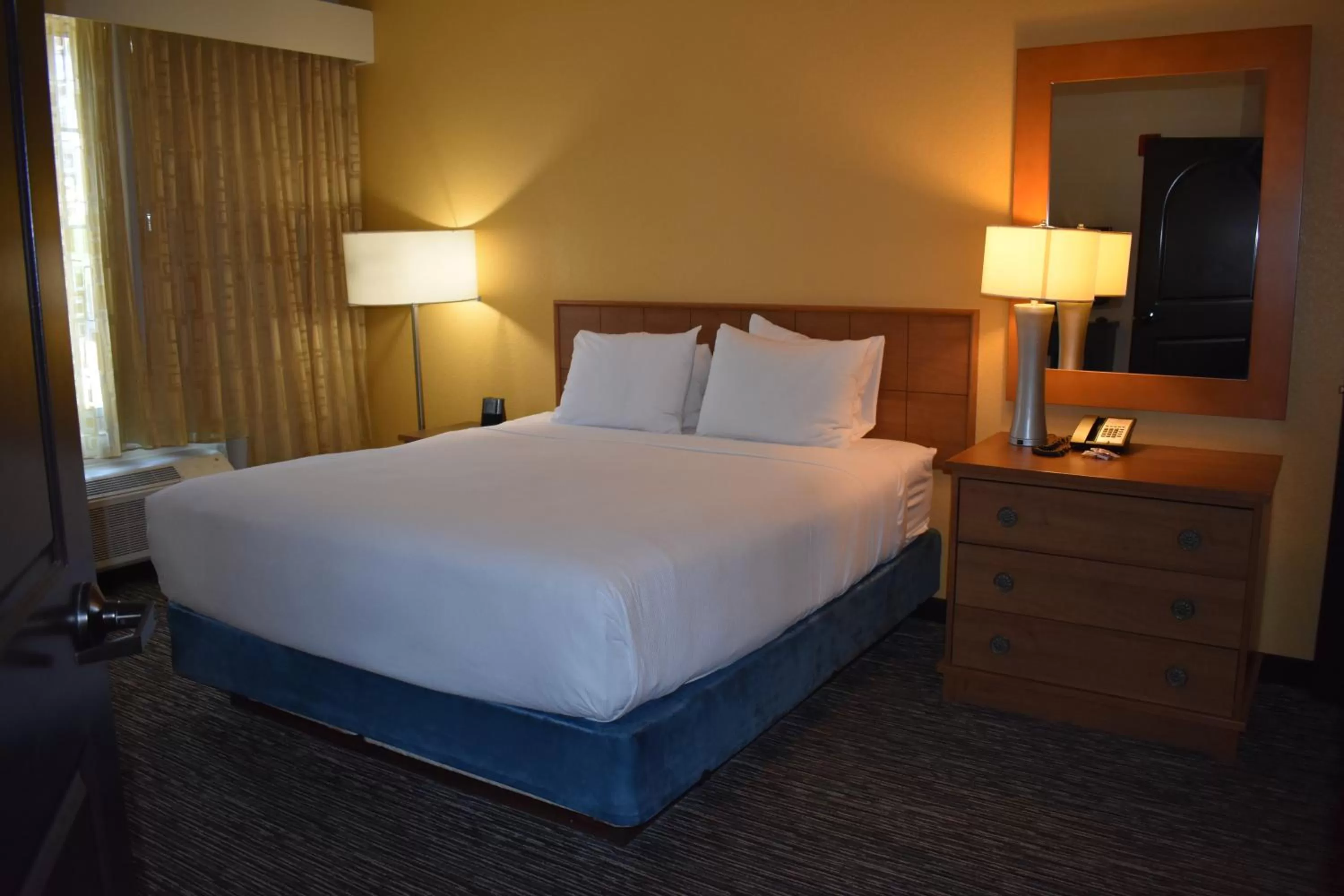 Bed in Studio 6 Carlsbad CA