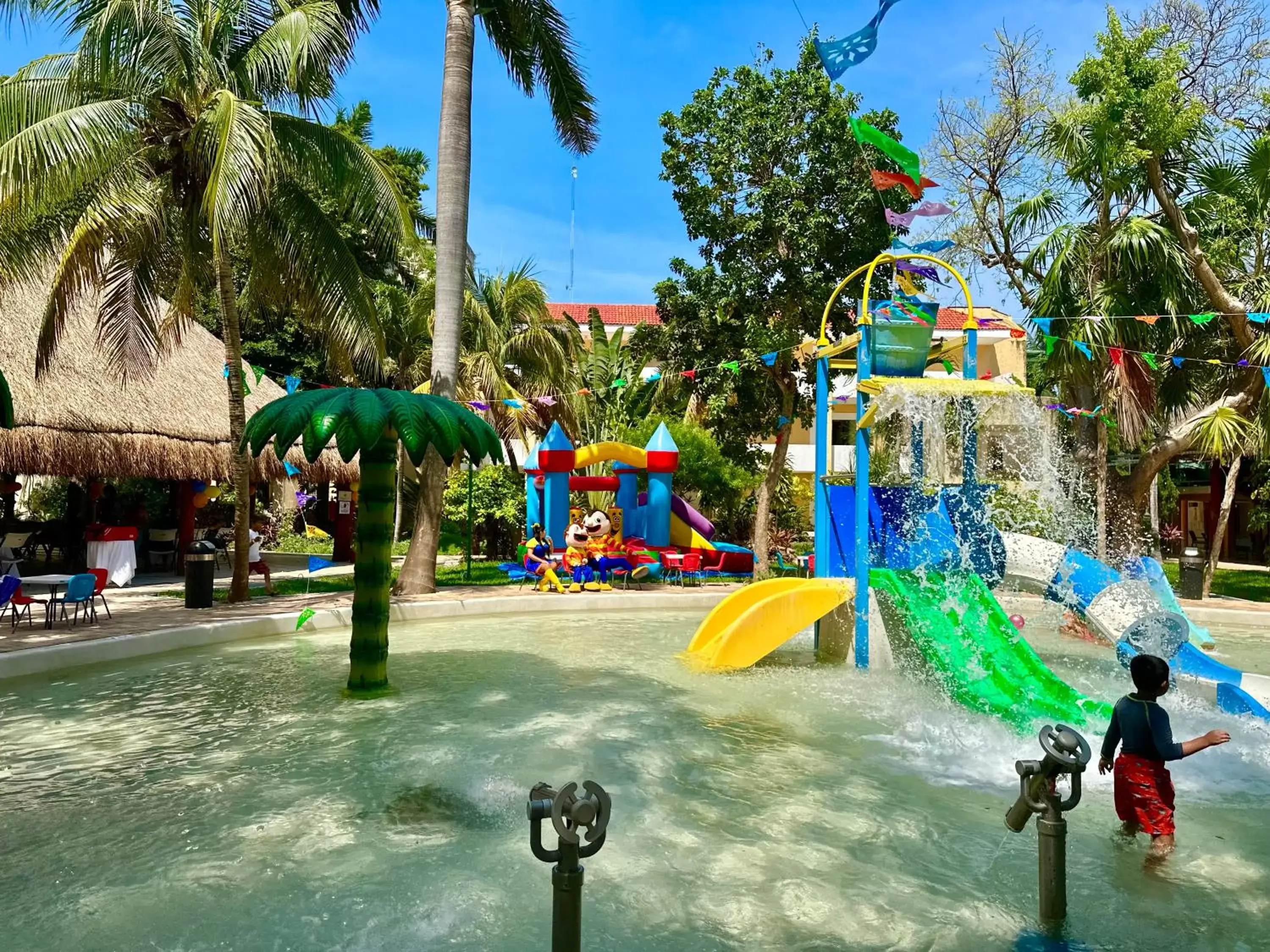 Aqua park in Hotel Plaza Caribe