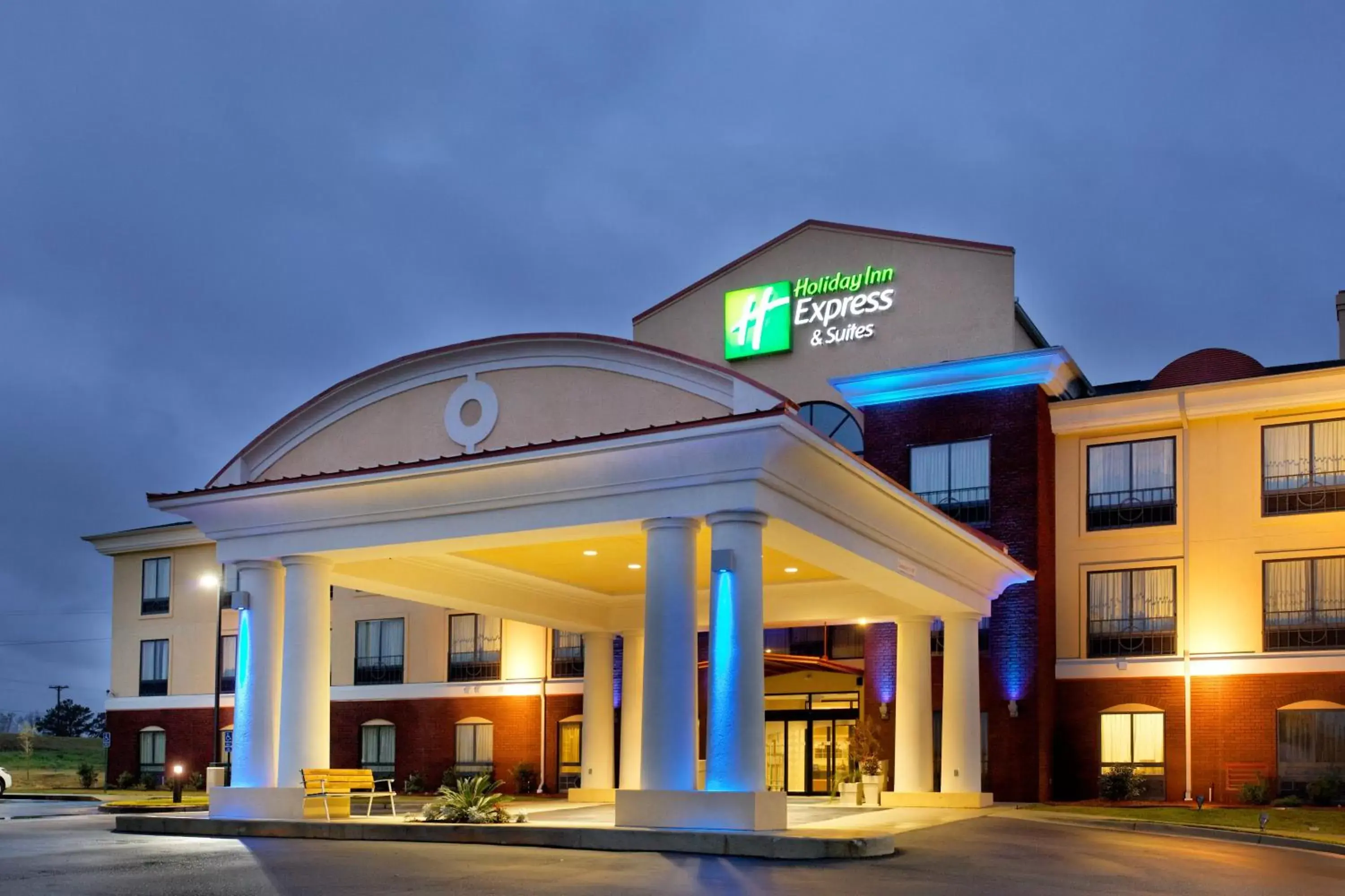 Property building in Holiday Inn Express - Andalusia, an IHG Hotel