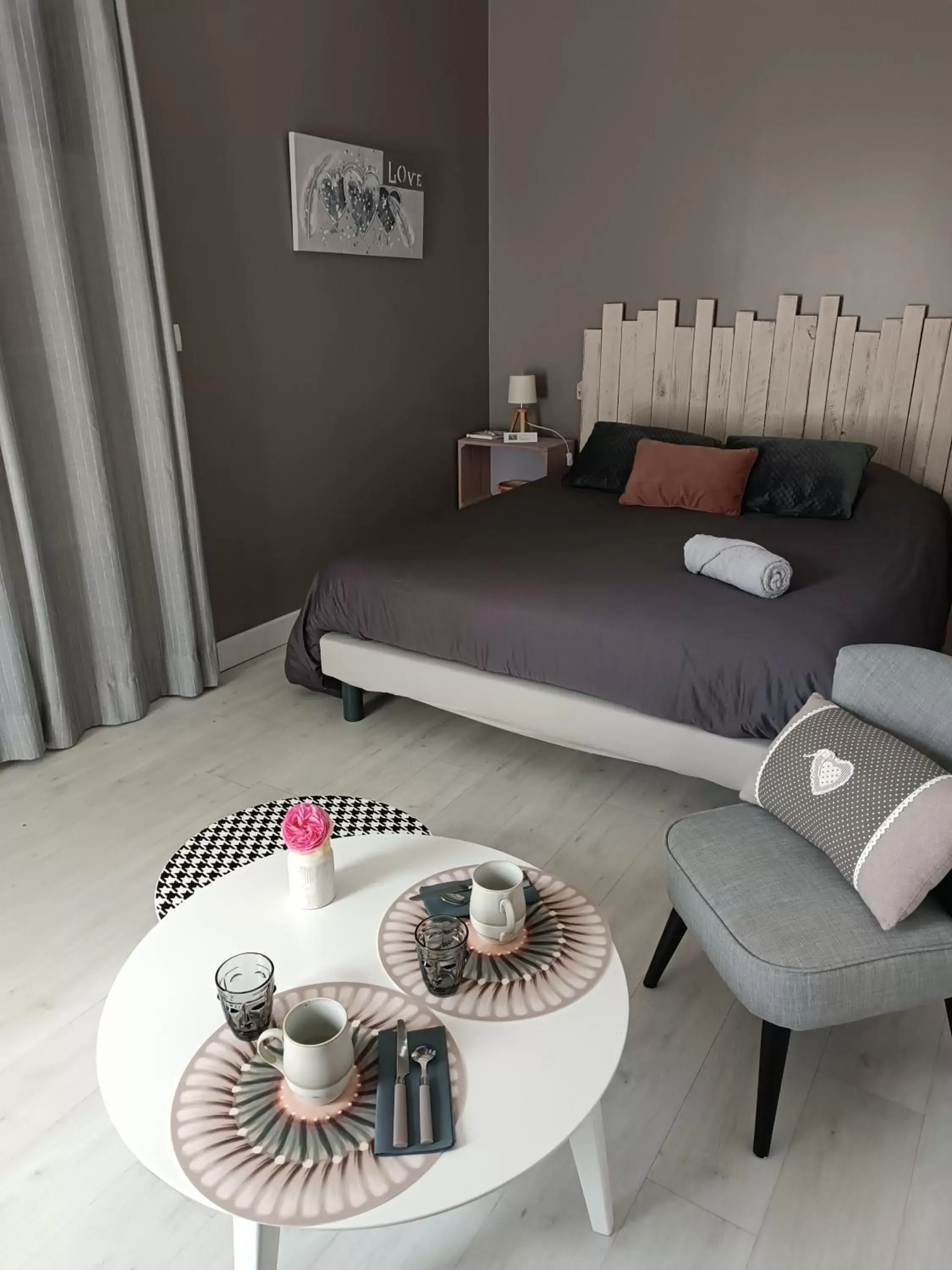 Double Room with Garden View in Les granges du chiron Double Room with Garden View in Les granges du chiron