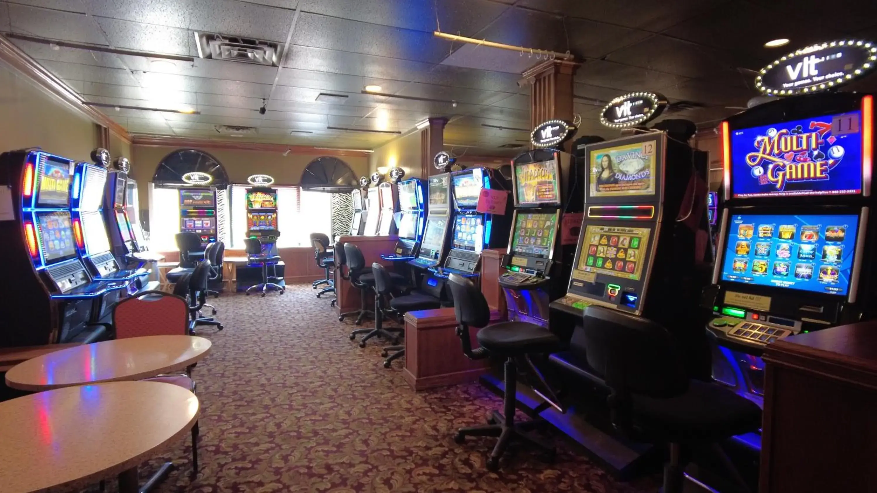 Lounge or bar, Casino in Sundre Motor Inn