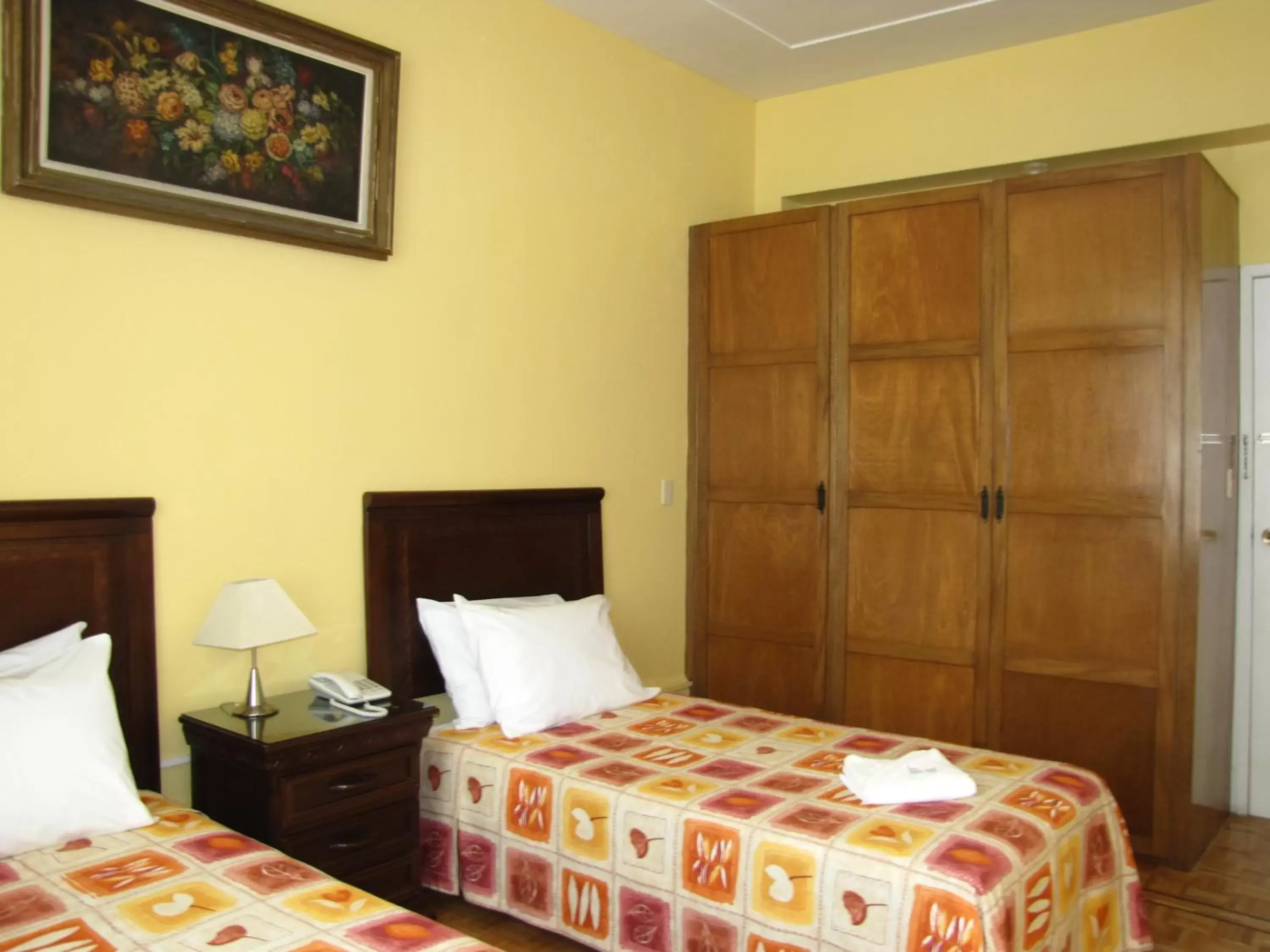 Photo of the whole room, Bed in Hotel Casa Gonzalez