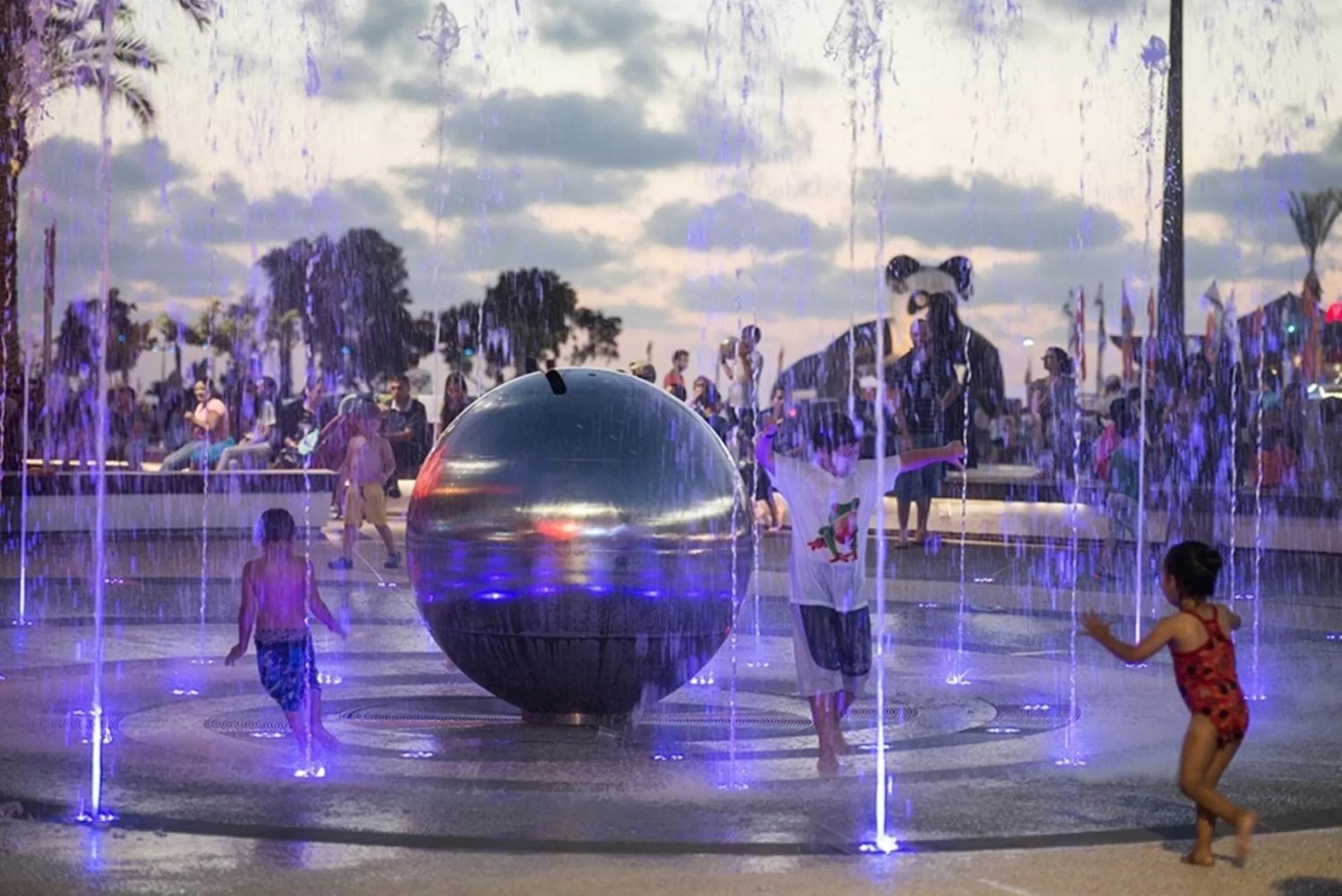 Area and facilities in Leonardo Plaza Netanya Hotel