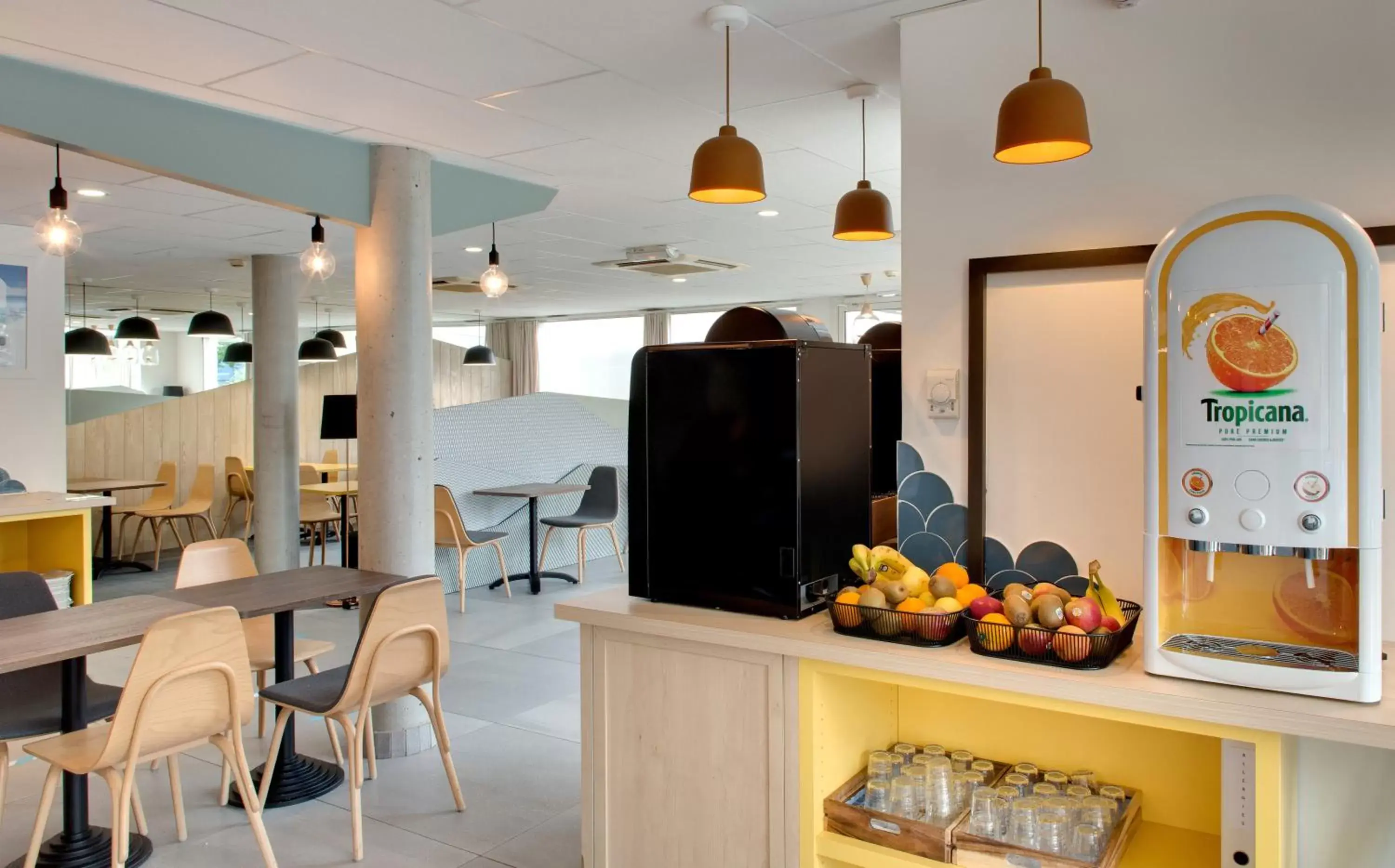 Breakfast in Kyriad Clermont-Ferrand-Sud - La Pardieu Breakfast in Kyriad Clermont-Ferrand-Sud - La Pardieu