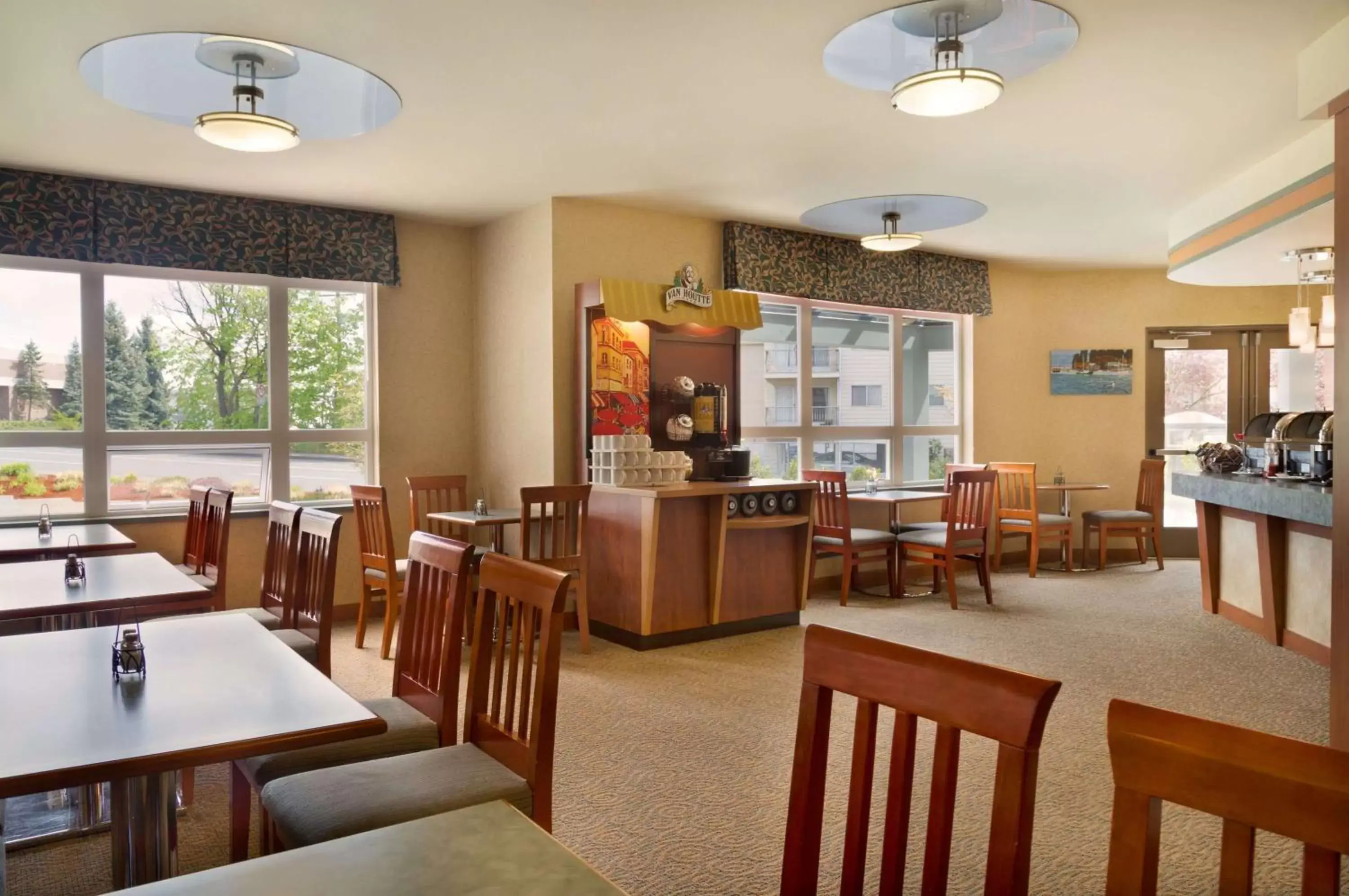 Restaurant/places to eat in Ramada by Wyndham Nanaimo Restaurant/places to eat in Ramada by Wyndham Nanaimo