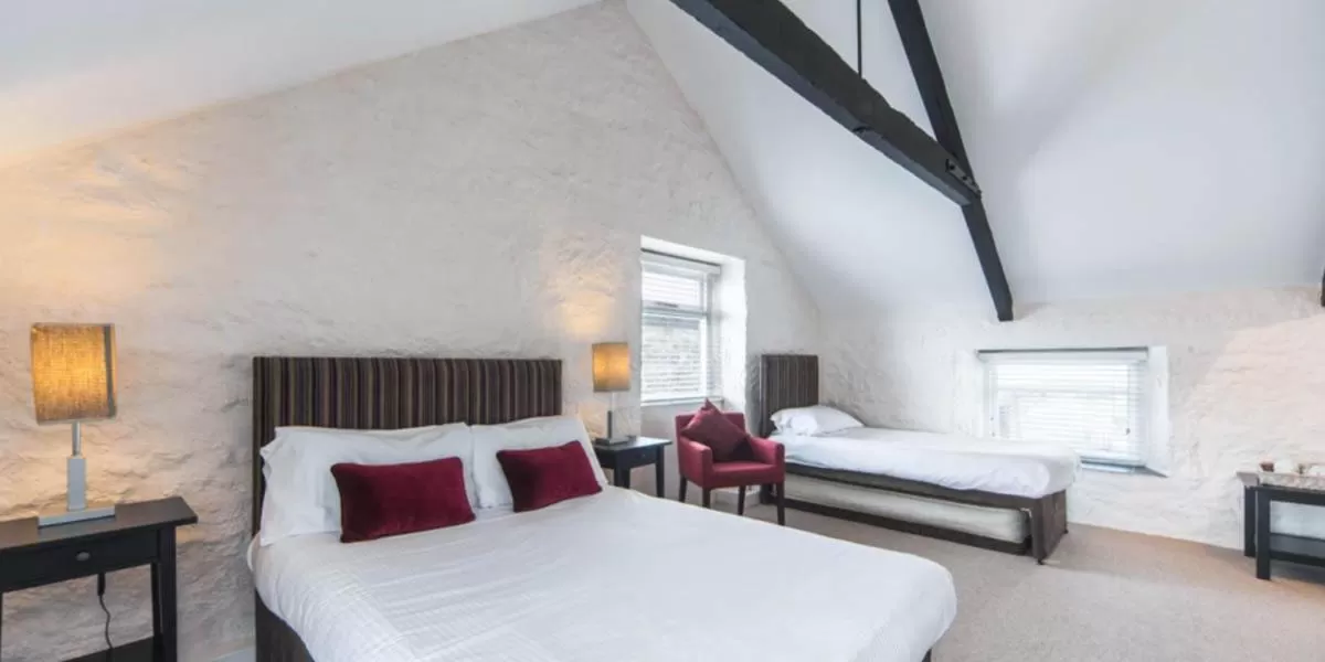 Family Room with Shower in Cape Cornwall Club