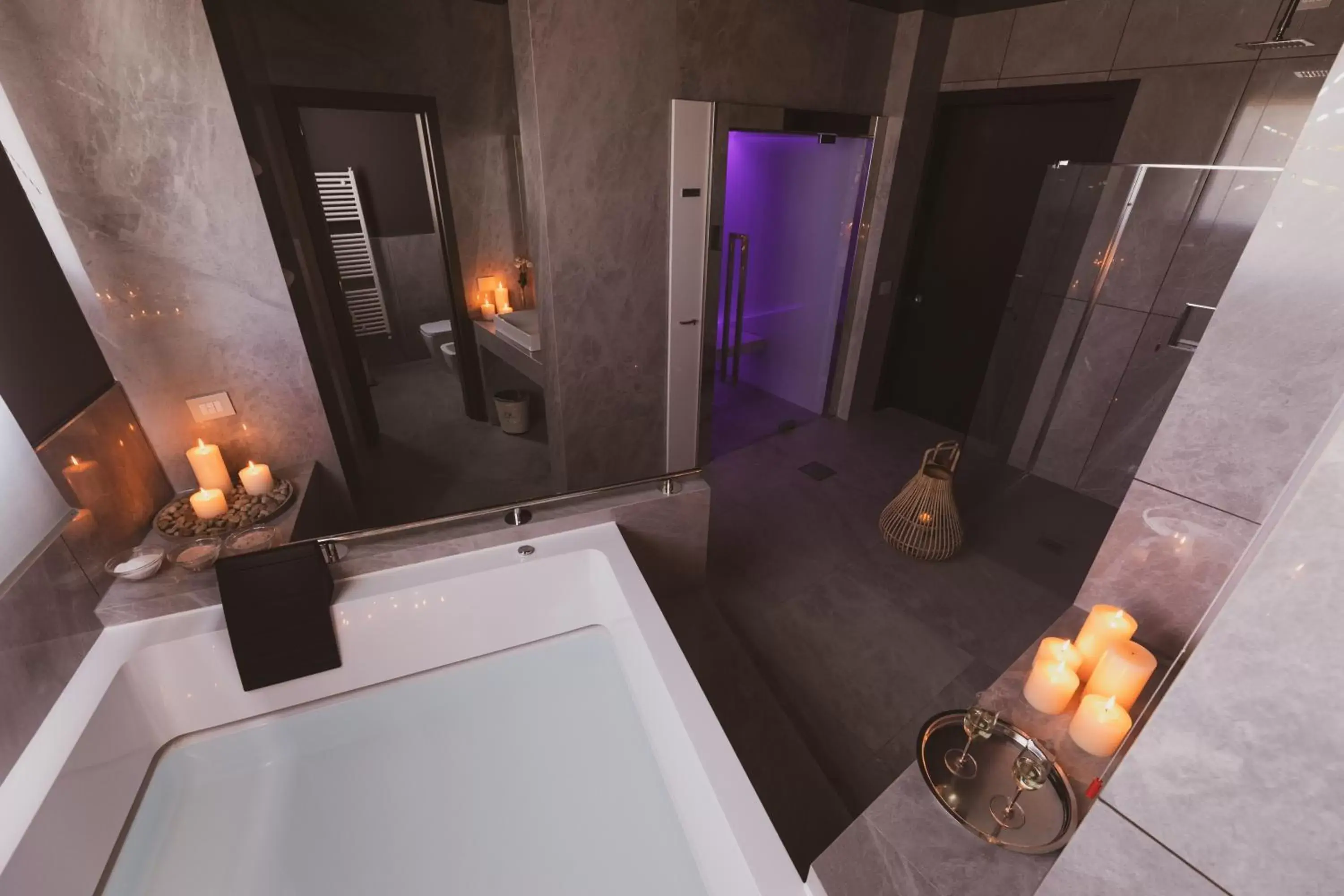 Shower, Bathroom in Callistos Hotel & Spa