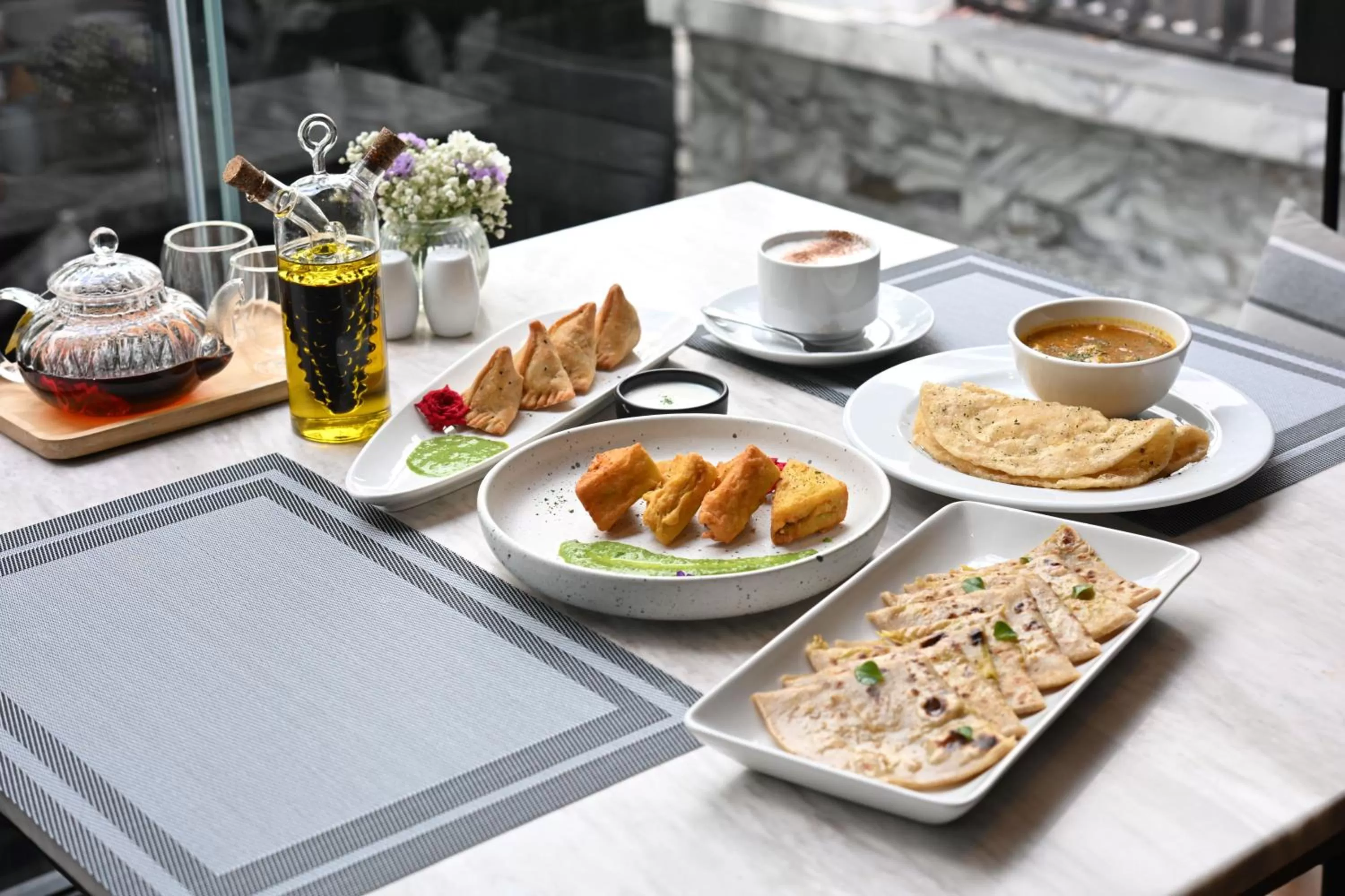 Restaurant/places to eat in Mövenpick Hotel Sukhumvit 15 Bangkok