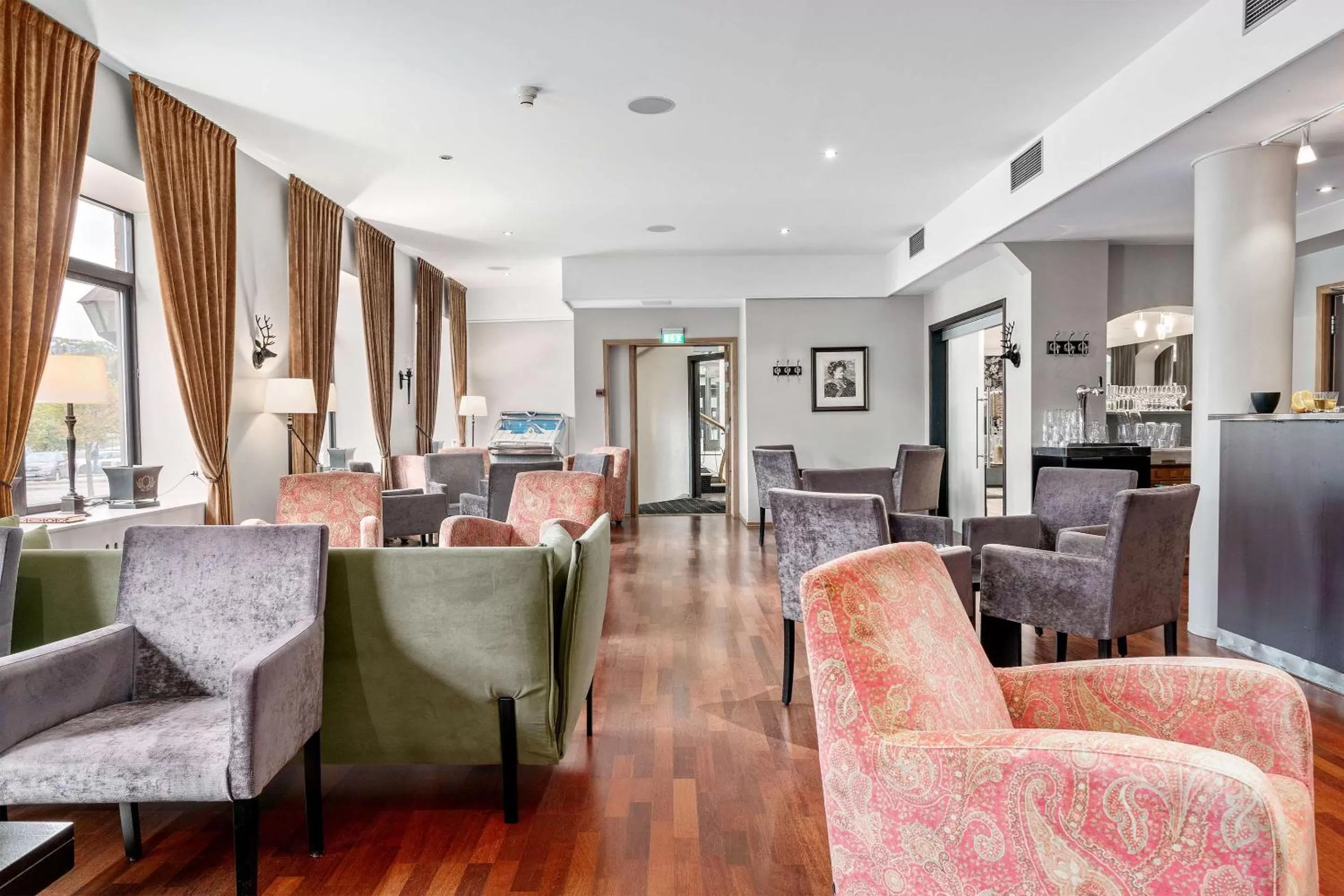 Lounge or bar in Best Western Plus Gyldenlove Hotell